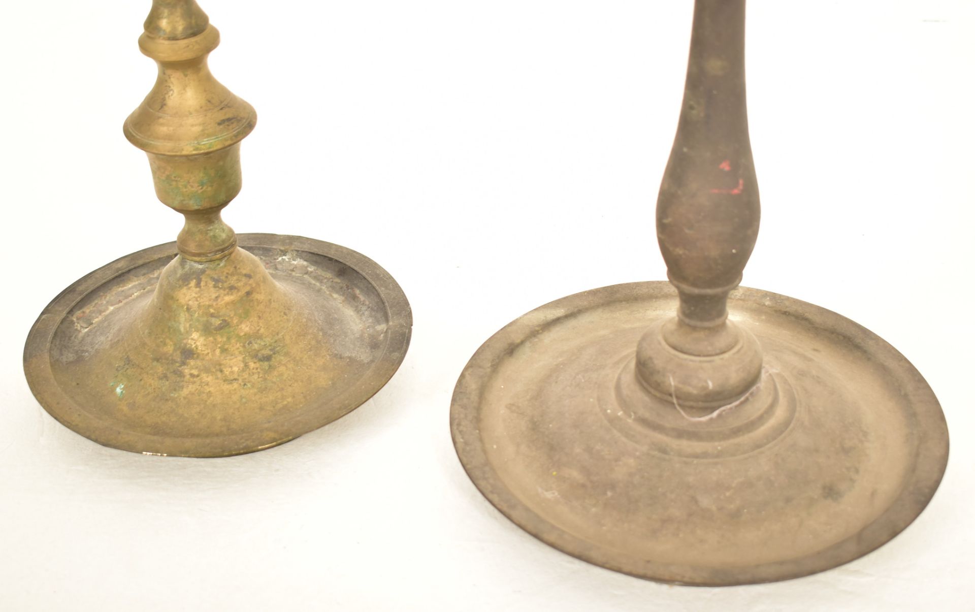 TWO INDIAN ALTAR INCENSE BURNERS WITH COCKEREL FINIAL - Image 4 of 5