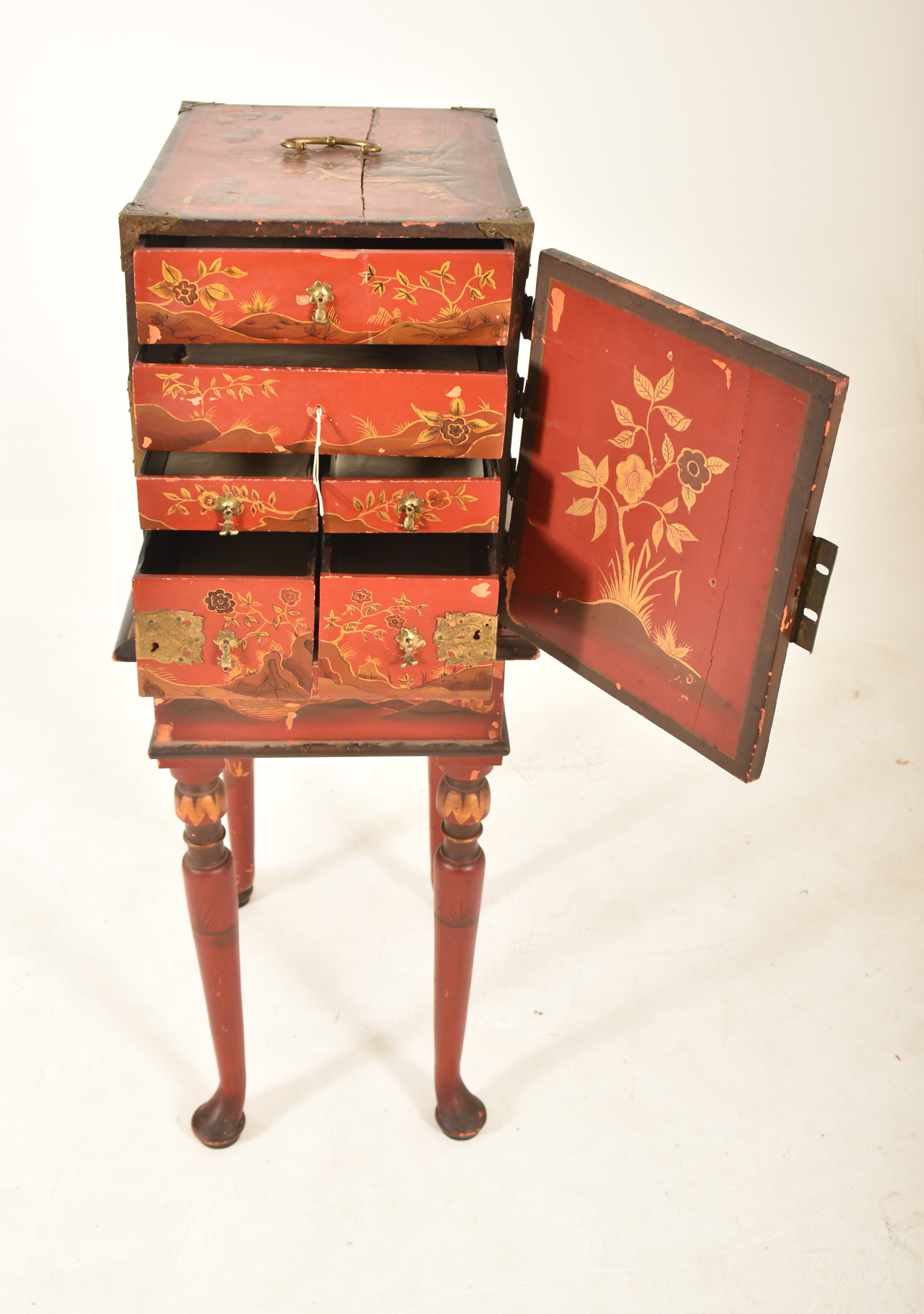 LATE 19TH CENTURY CHINESE RED LACQUERED CABINET ON STAND - Bild 3 aus 6
