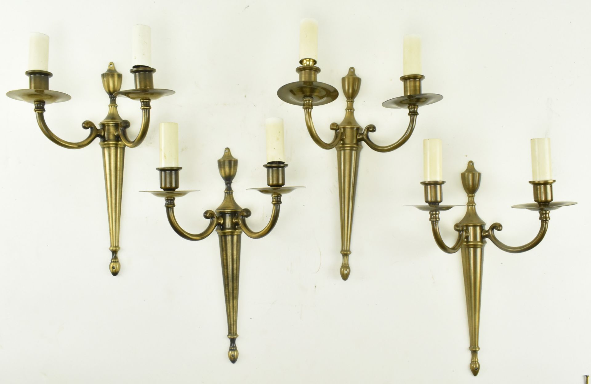FOUR ITALIAN MANNER 20TH CENTURY BRASS WALL SCONCES