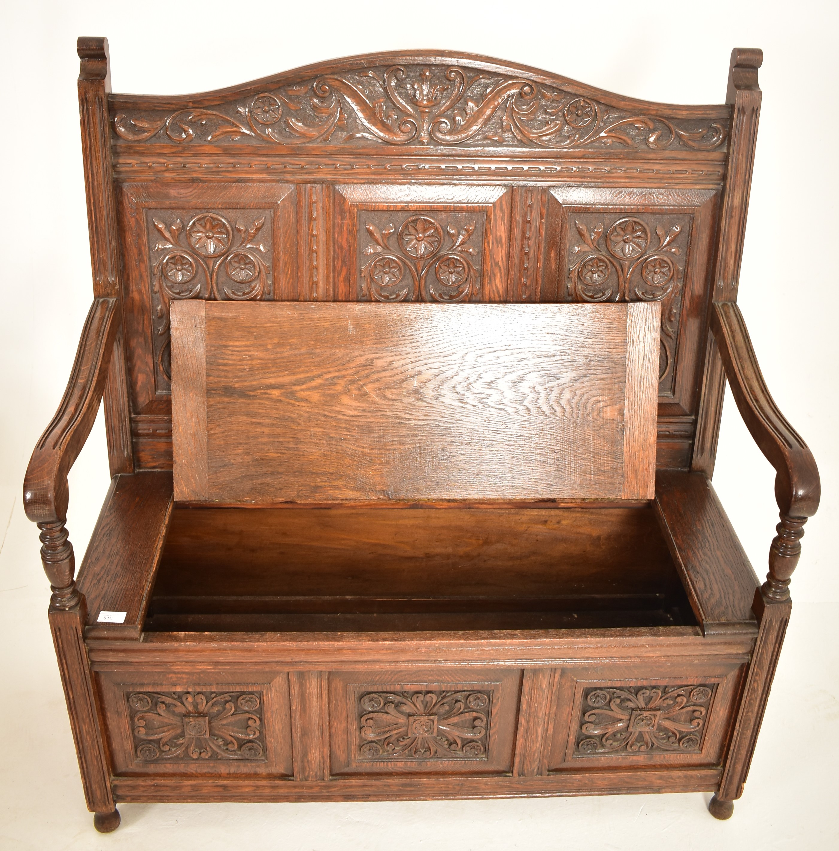 EDWARDIAN CARVED OAK MONK'S BENCH / CHURCH SETTLE - Image 3 of 6