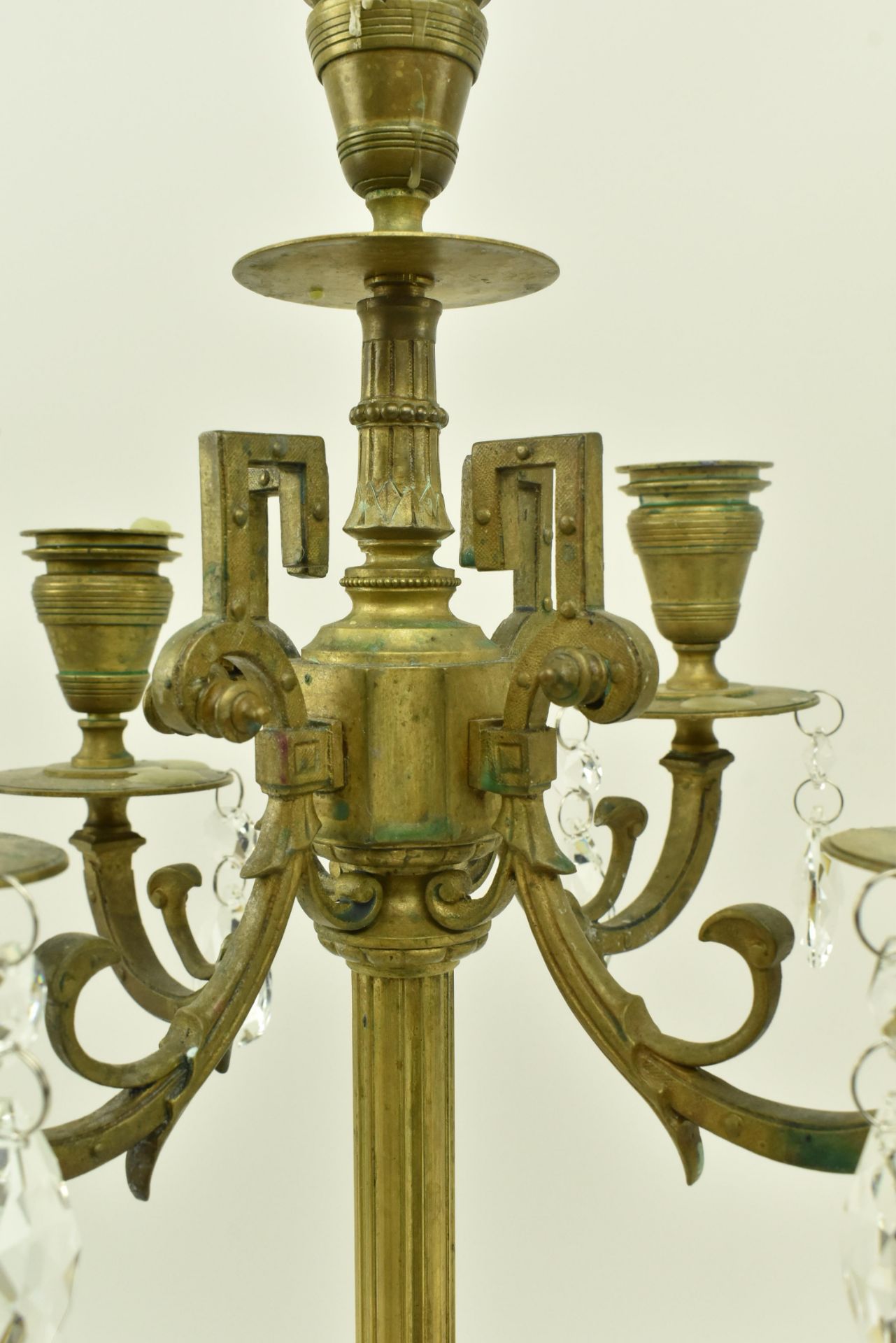 PAIR OF FRENCH INSPIRED BRASS DESK TABLE CANDELABRAS - Image 3 of 6