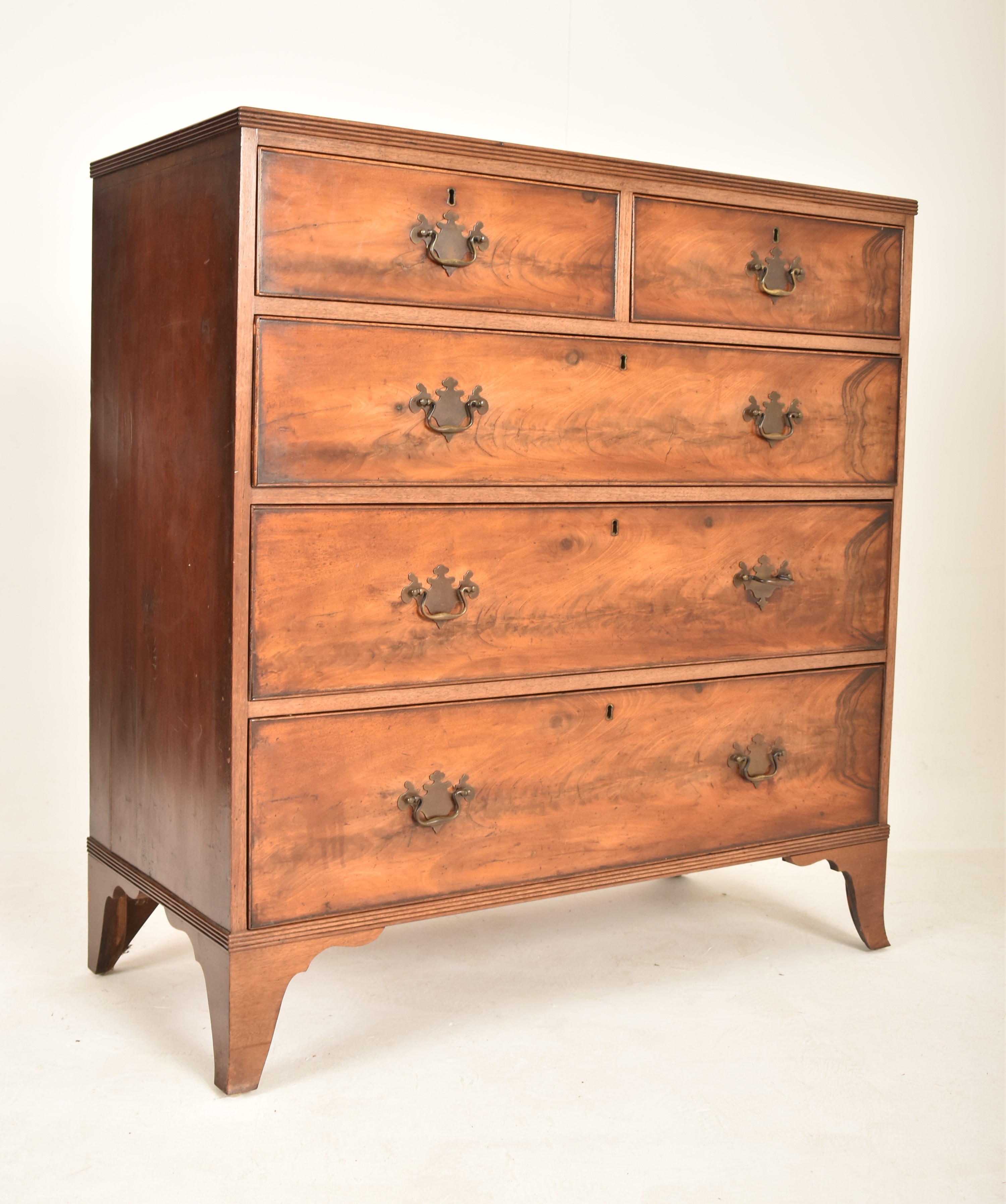 19TH CENTURY GEORGE III FLAME MAHOGANY CHEST OF DRAWERS