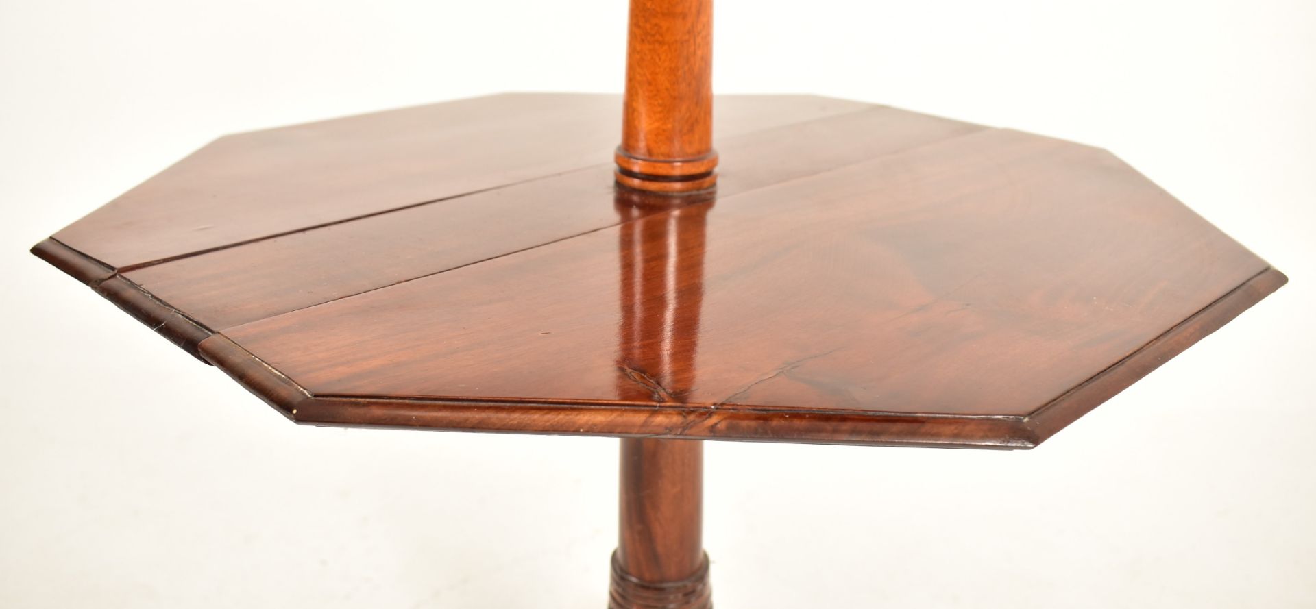 GEORGE III MAHOGANY TWO TIER DROP LEAF DUMBWAITER STAND - Bild 6 aus 6