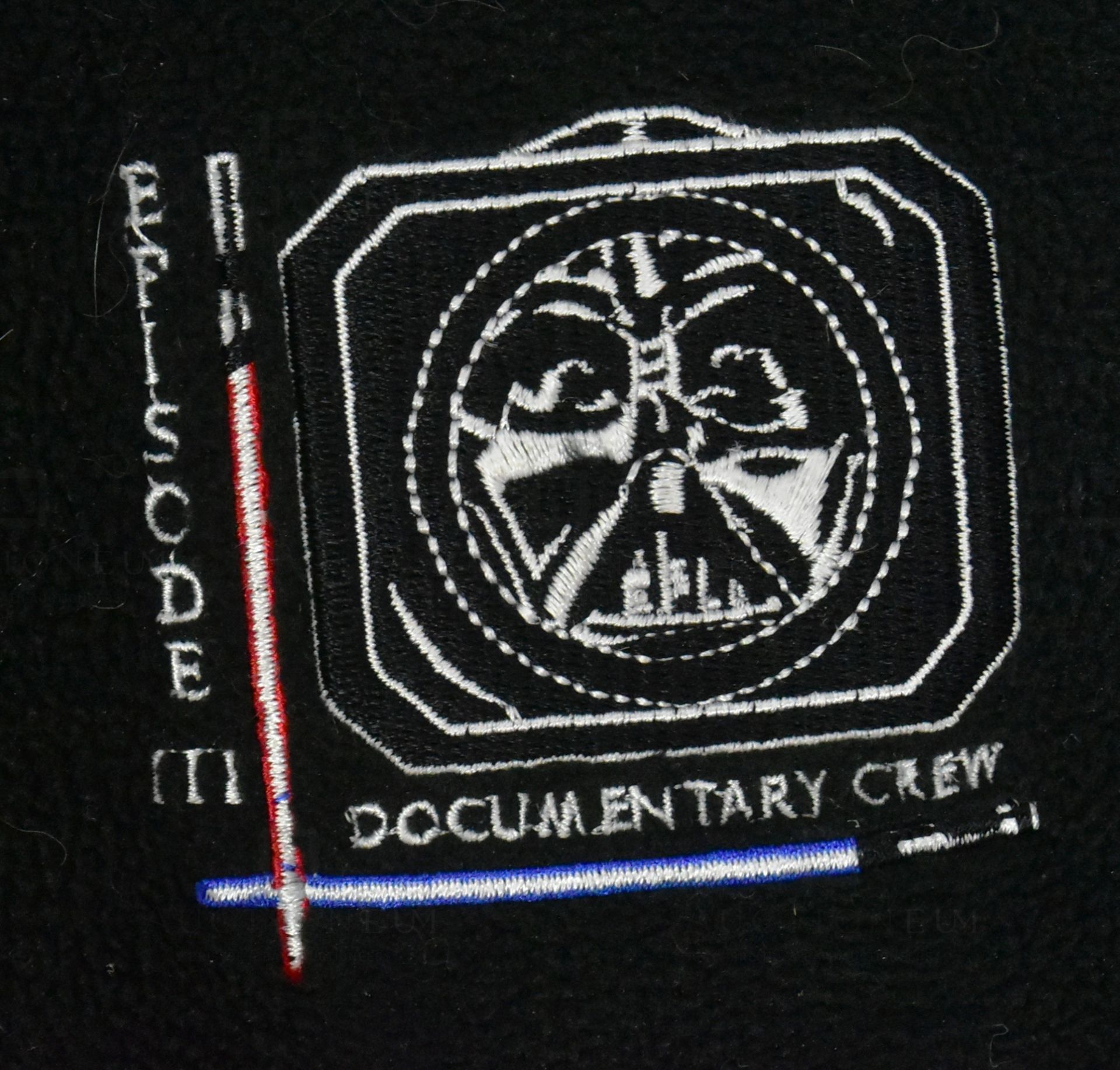 STAR WARS - EPISODE III ROTS - DOCUMENTARY CREW GILET - Image 2 of 5