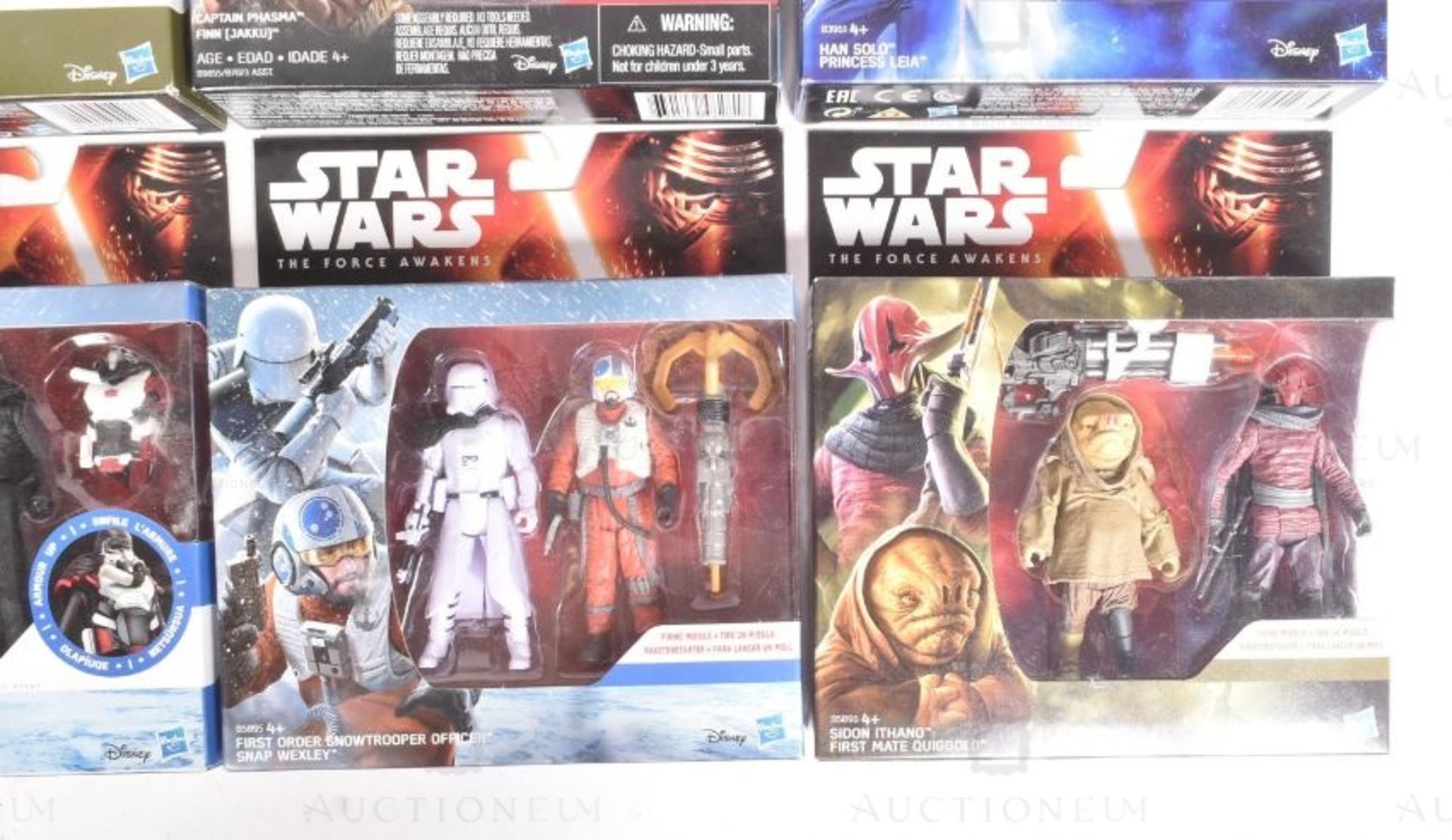 STAR WARS - DISNEY - BOXED ACTION FIGURES - Image 2 of 6