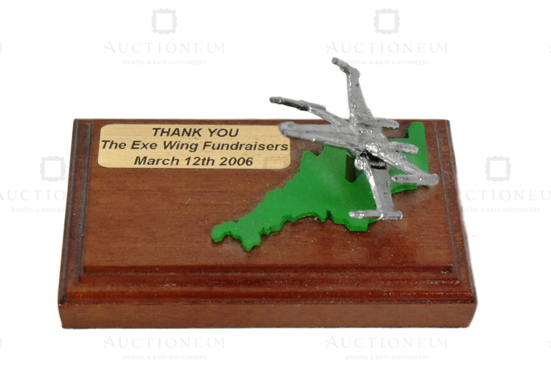 ESTATE OF JEREMY BULLOCH - EXE-WING FUNDRAISER TROPHY