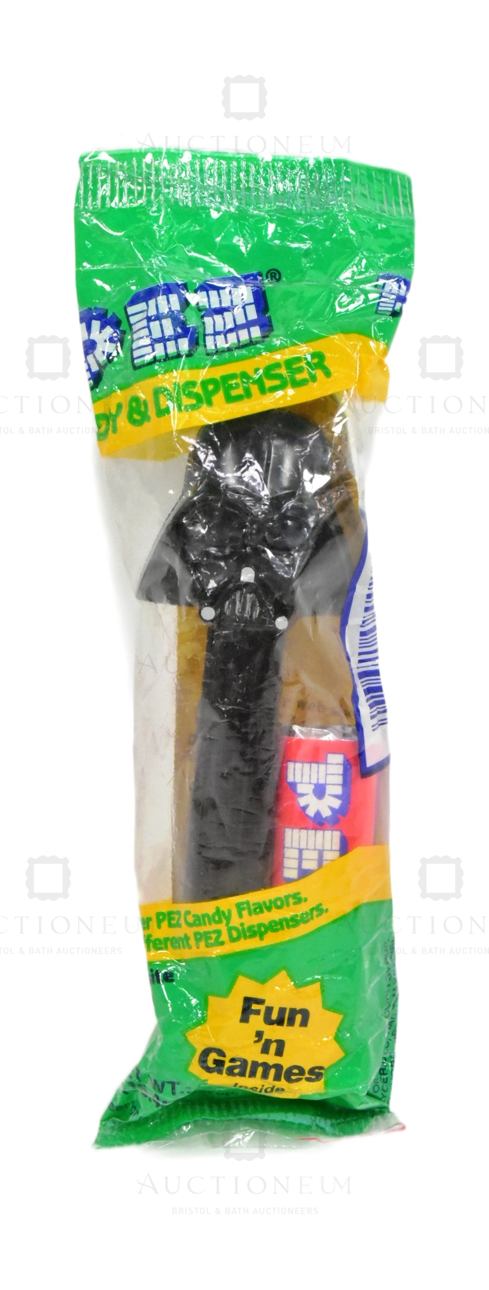 ESTATE OF JEREMY BULLOCH - STAR WARS - DARTH VADER PEZ DISPENSER