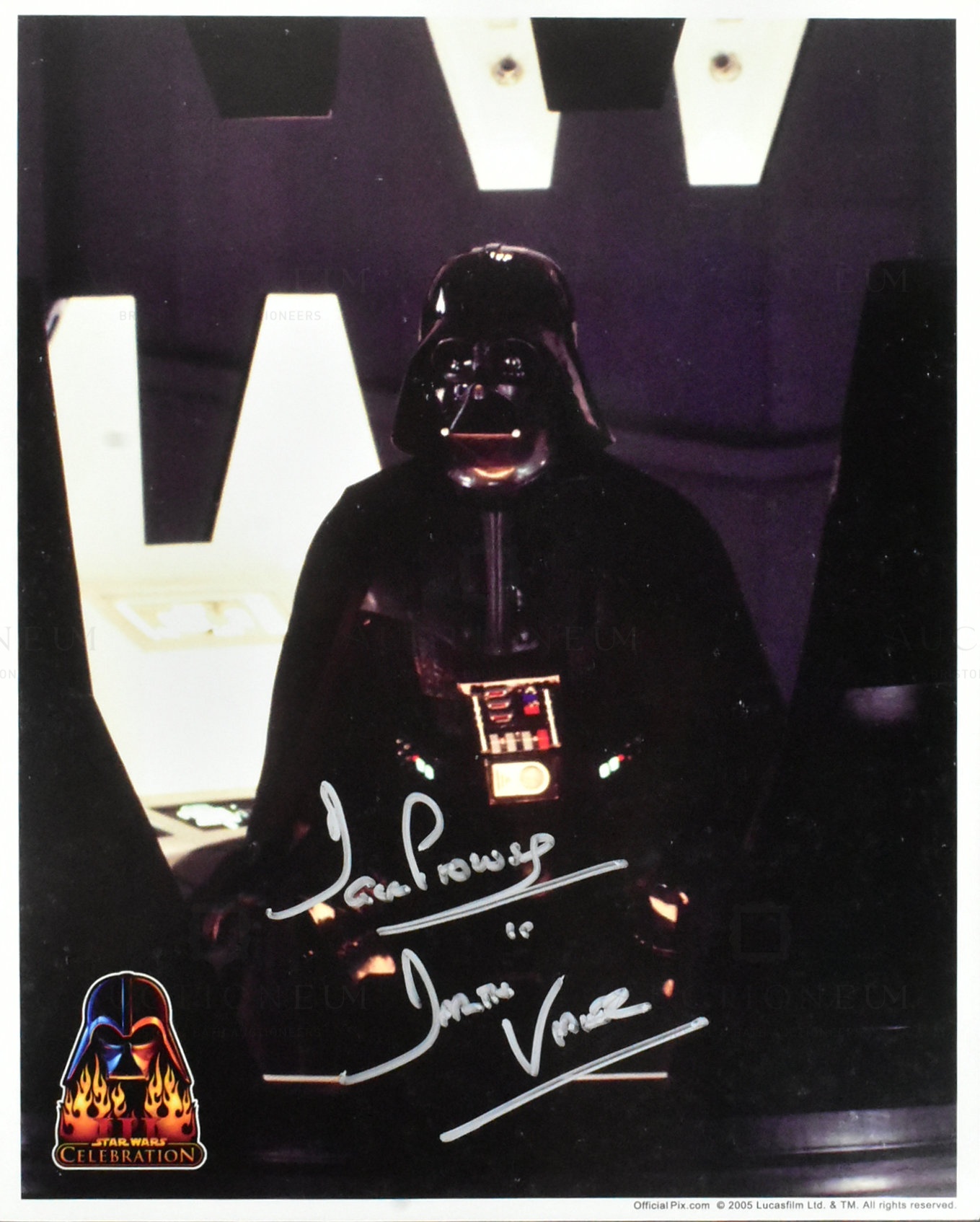 STAR WARS - DAVE PROWSE (D.2020) - OFFICIAL PIX SIGNED 8X10"