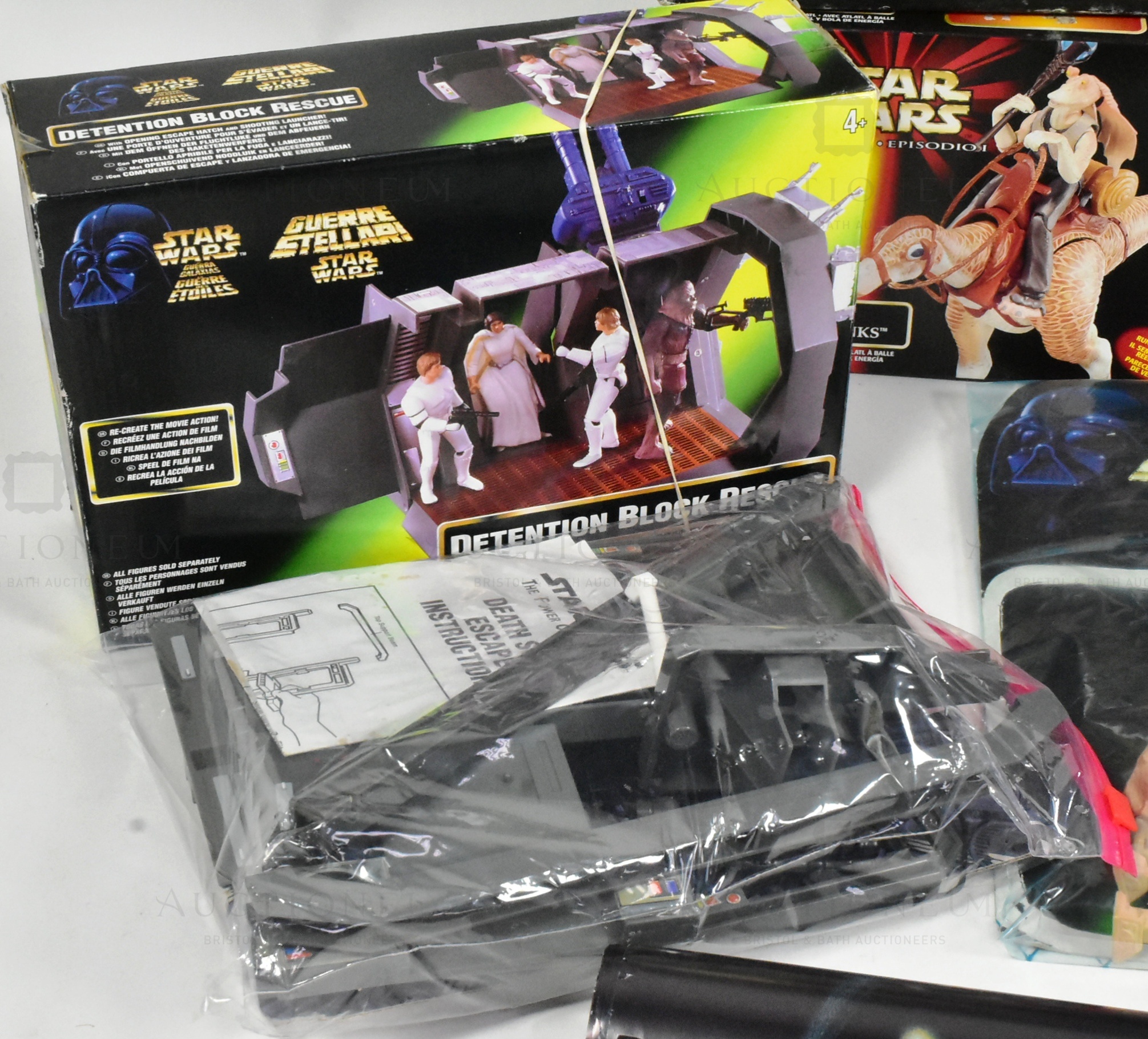 STAR WARS - HASBRO - COLLECTION OF ASSORTED PLAYSETS - Image 2 of 7