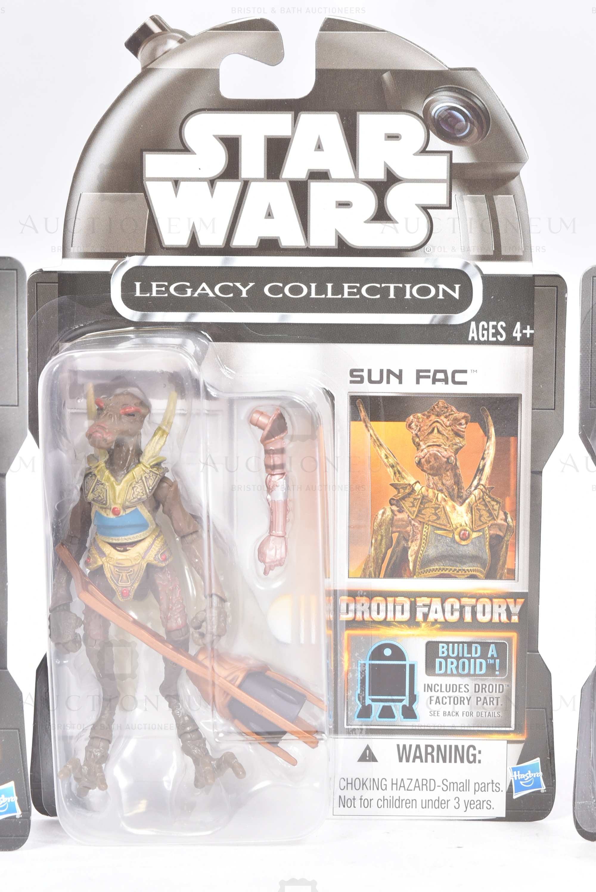STAR WARS - LEGACY COLLECTION - TRADE BOX OF CARDED FIGURES - Image 5 of 5