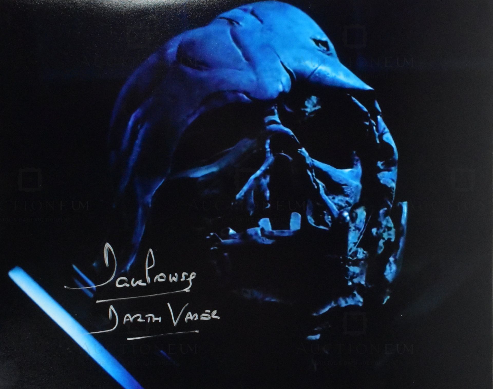 STAR WARS - DAVE PROWSE (D.2020) - FORCE AWAKENS SIGNED 8X10" PHOTO