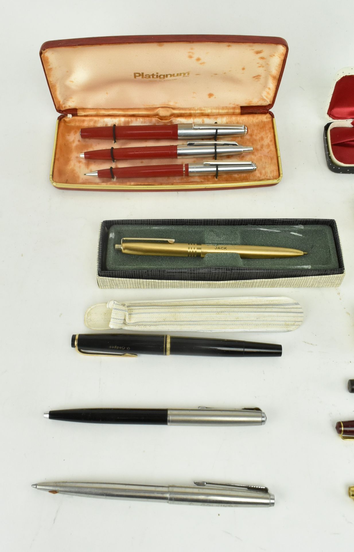 COLLECTION OF VINTAGE PENS INCL. PARKER, ESTERBROOK & OTHERS - Image 2 of 6