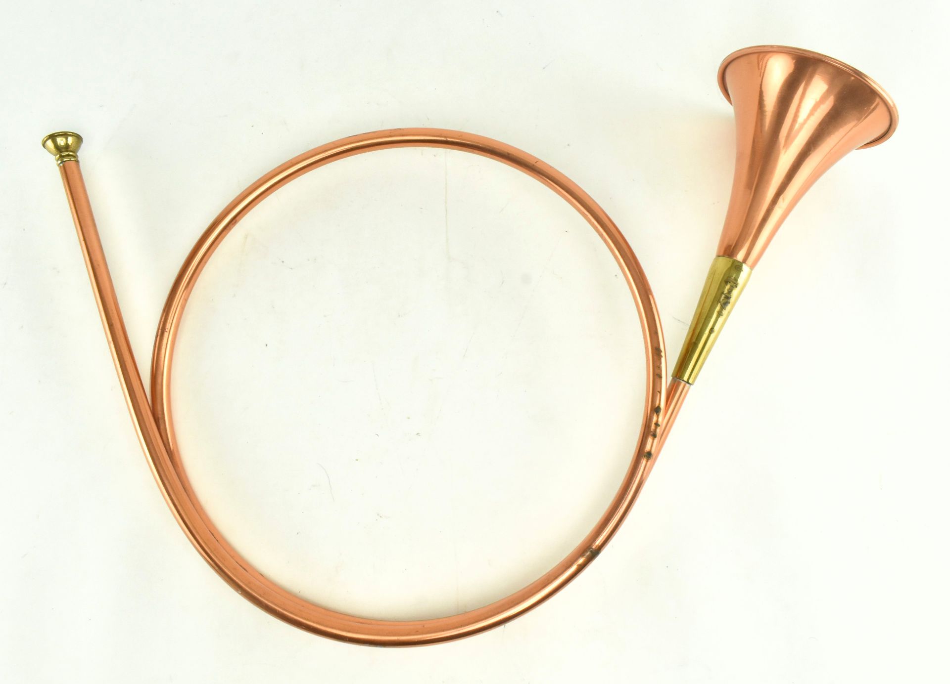 EARLY 20TH CENTURY COPPER & BRASS HUNTING HORN