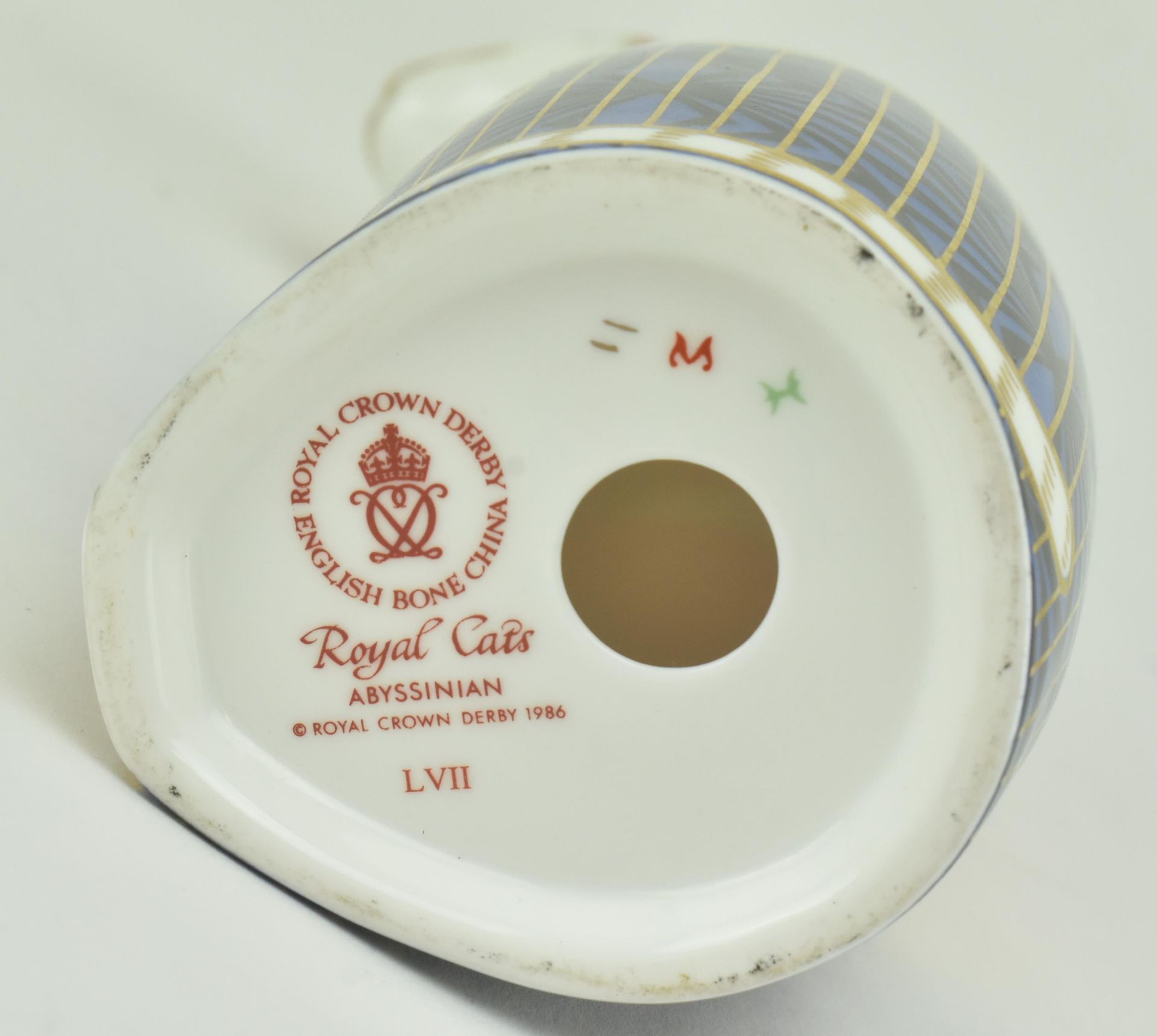 ROYAL CROWN DERBY - ROYAL CATS ABYSSINIAN CHINA PAPERWEIGHTS - Image 5 of 5