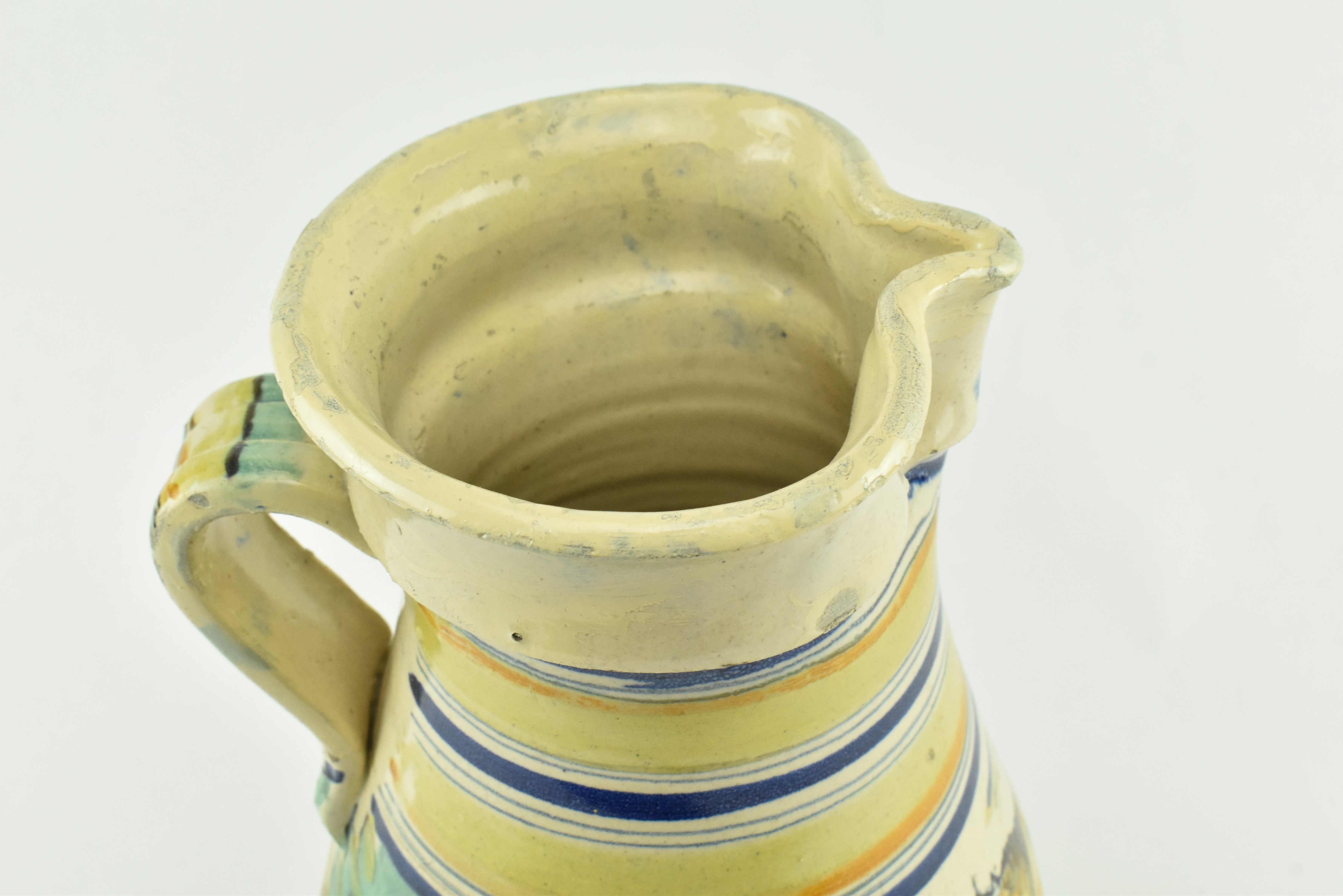 SPANISH 19TH CENTURY MAJOLICA STONEWARE JUG WITH COW DESIGN - Image 4 of 5