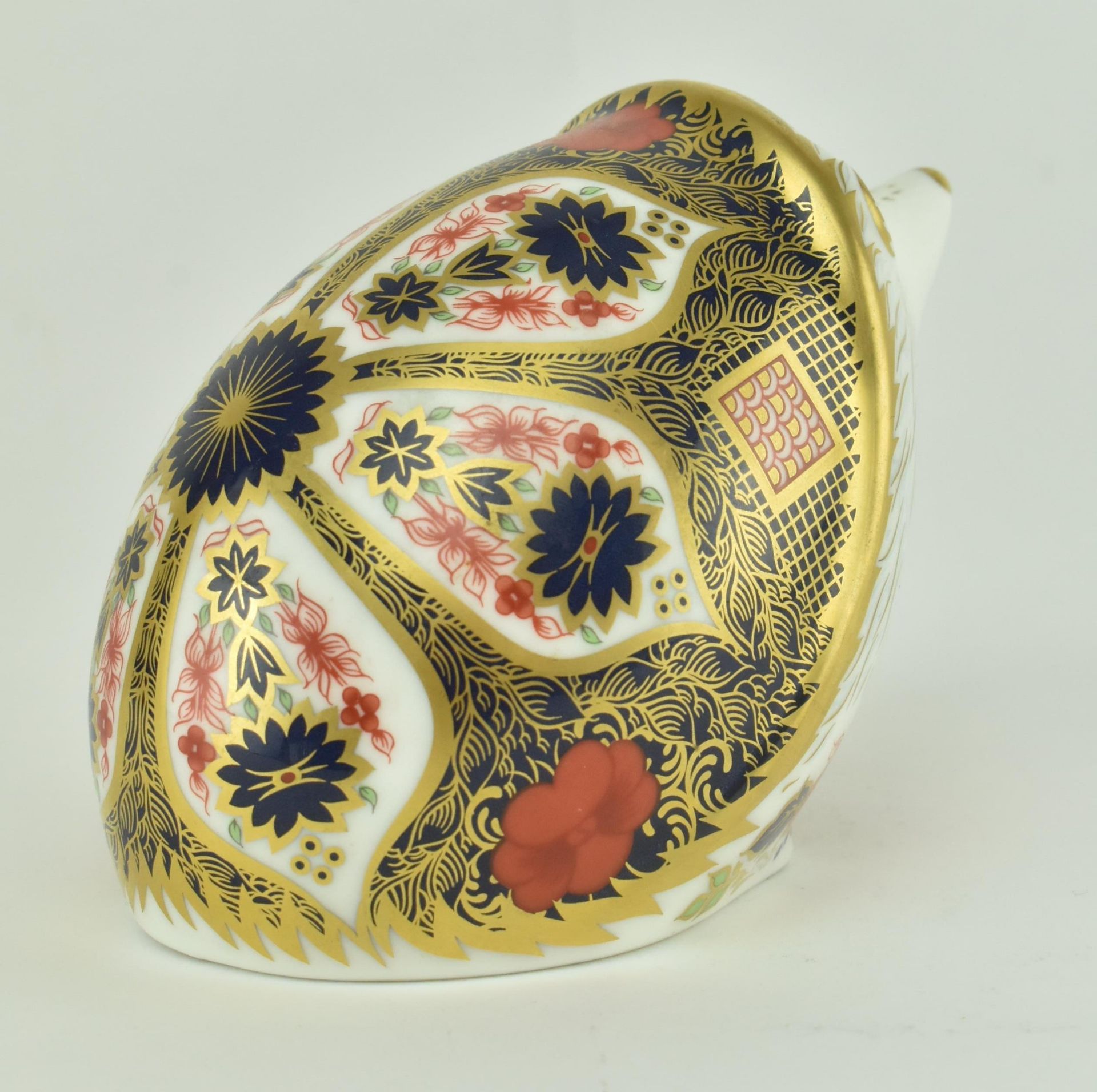 ROYAL CROWN DERBY - OLD IMARI HEDGEHOG PAPERWEIGHT - Image 3 of 6