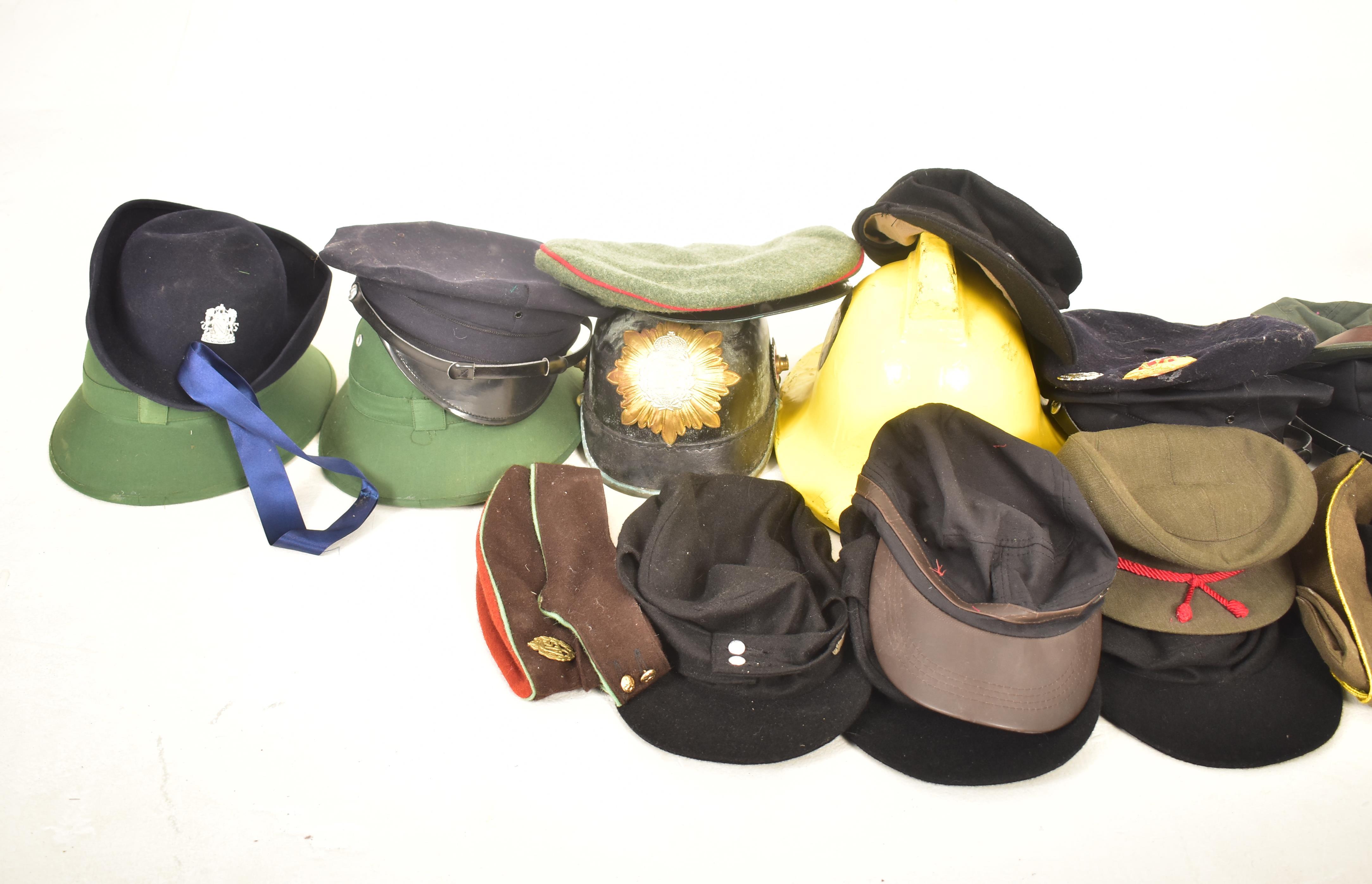 COLLECTION OF RE-ENACTMENT COSTUME UNIFORM HATS - Image 2 of 5