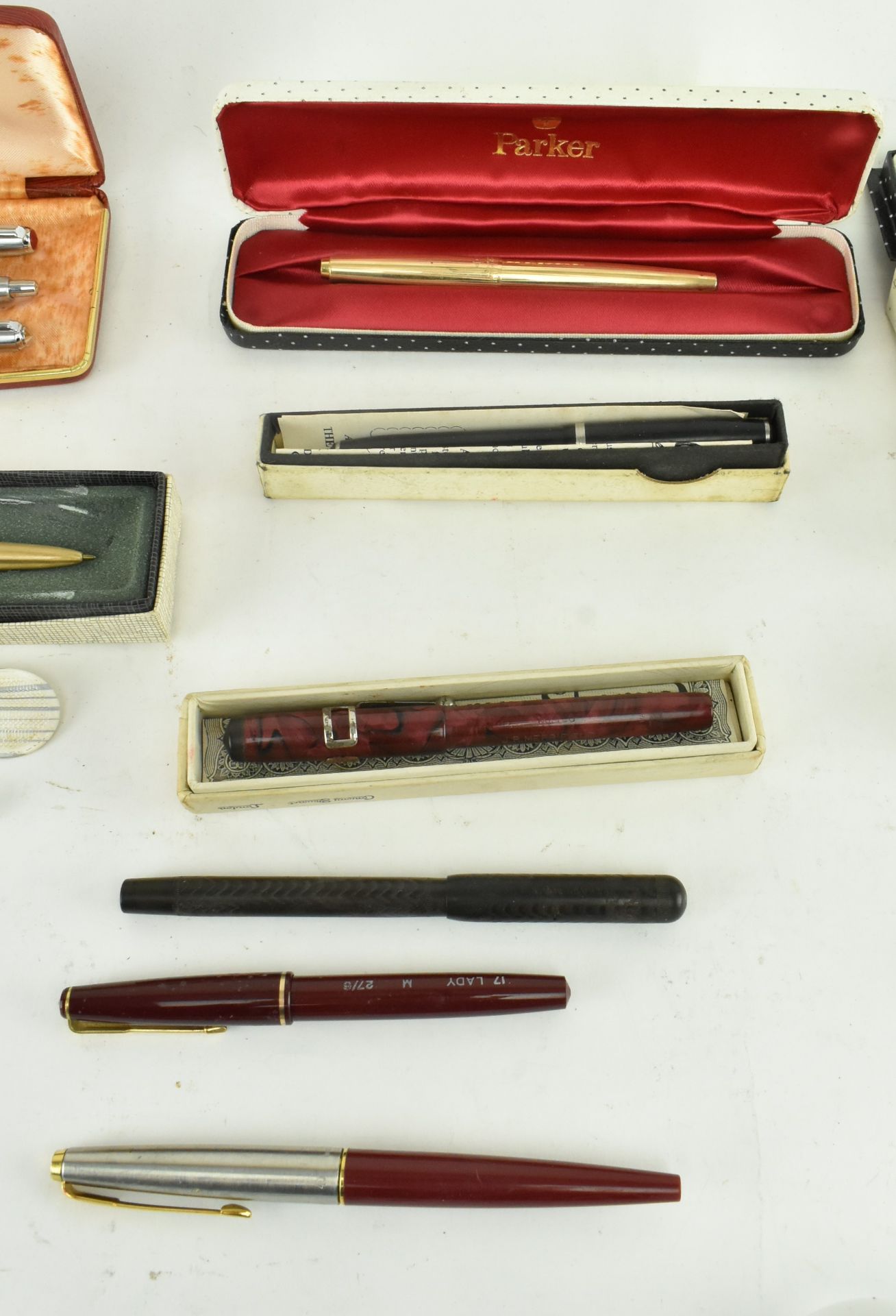 COLLECTION OF VINTAGE PENS INCL. PARKER, ESTERBROOK & OTHERS - Image 3 of 6