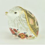 ROYAL CROWN DERBY - OLD IMARI HEDGEHOG PAPERWEIGHT