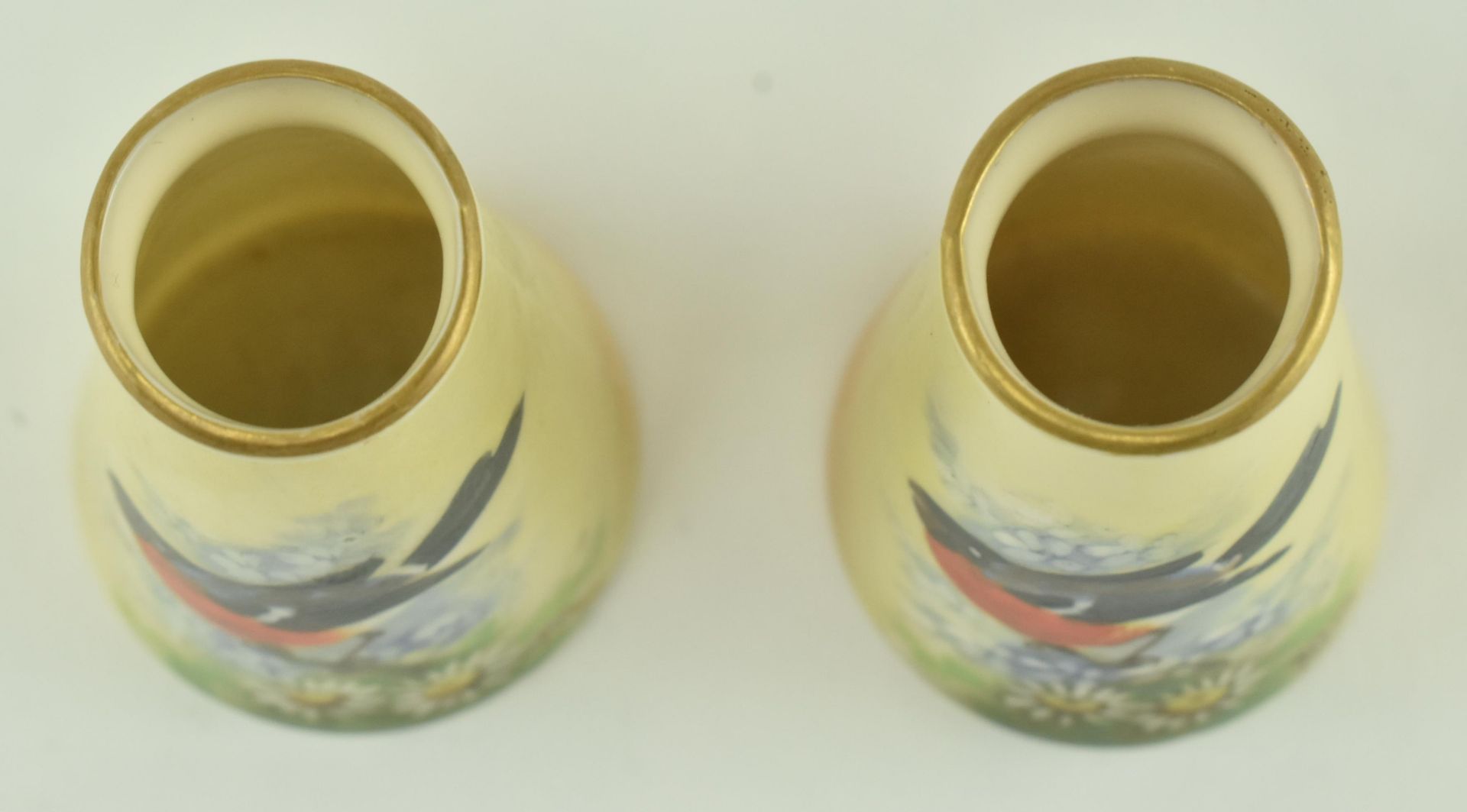 G. LEWIS FOR WORCESTER - PAIR HAND PAINTED PORCELAIN BEAKERS - Image 5 of 6