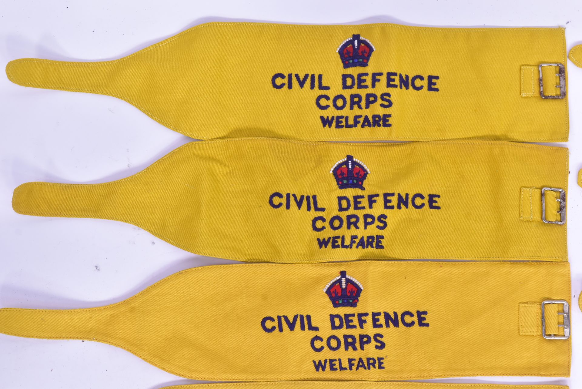 COLLECTION OF POST WAR CIVIL DEFENCE ARMBANDS - Bild 2 aus 4