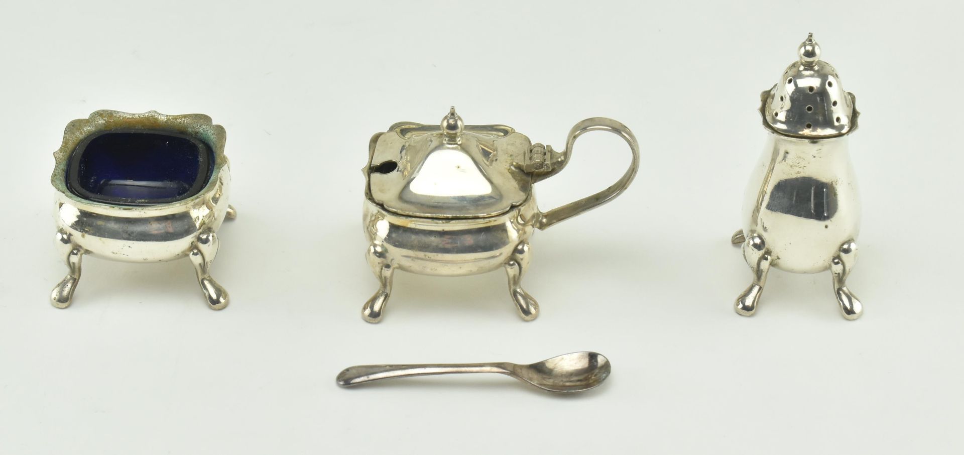 COLLECTION OF EDWARDIAN & LATER SILVER PLATED TABLEWARE - Image 4 of 10
