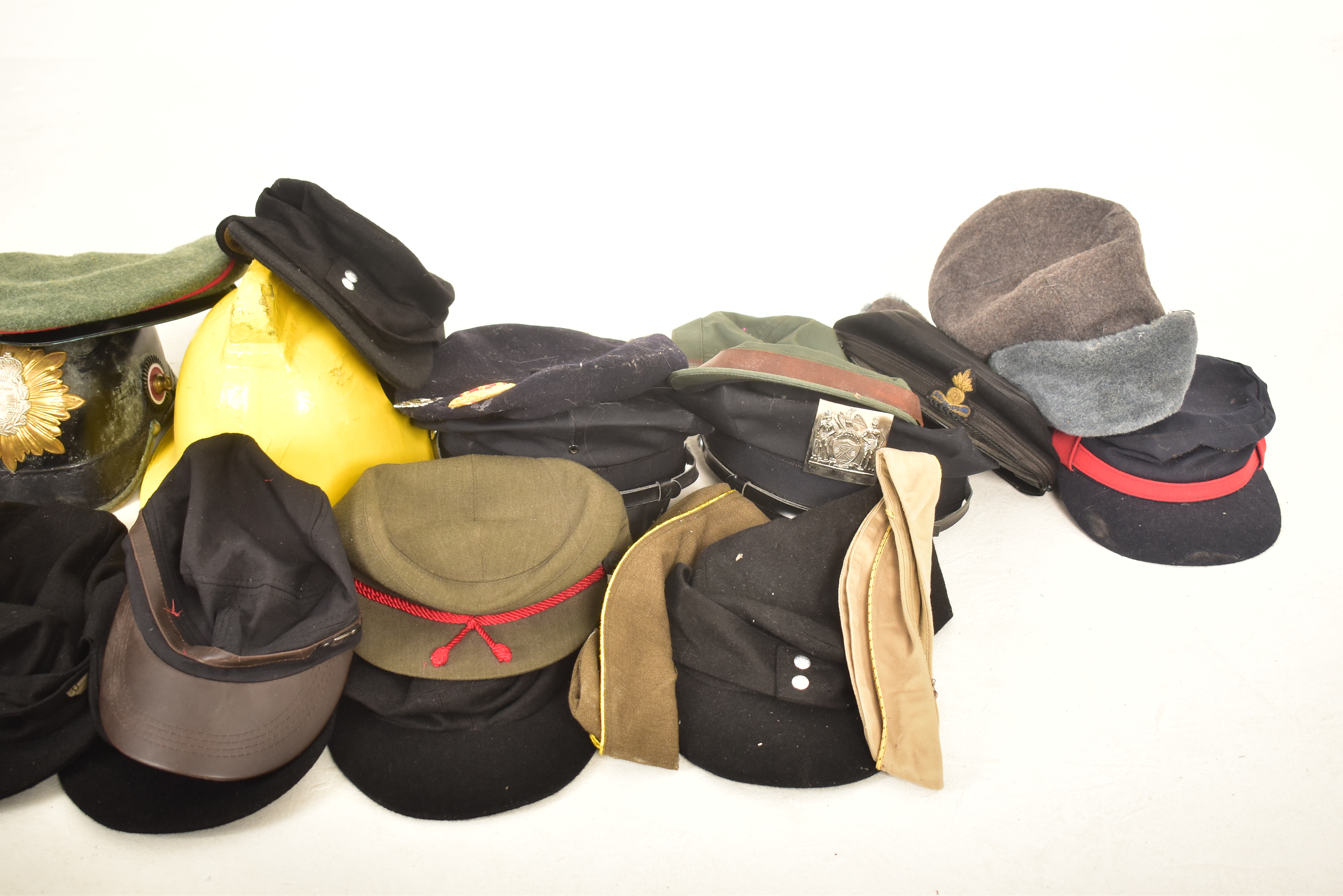 COLLECTION OF RE-ENACTMENT COSTUME UNIFORM HATS - Image 3 of 5