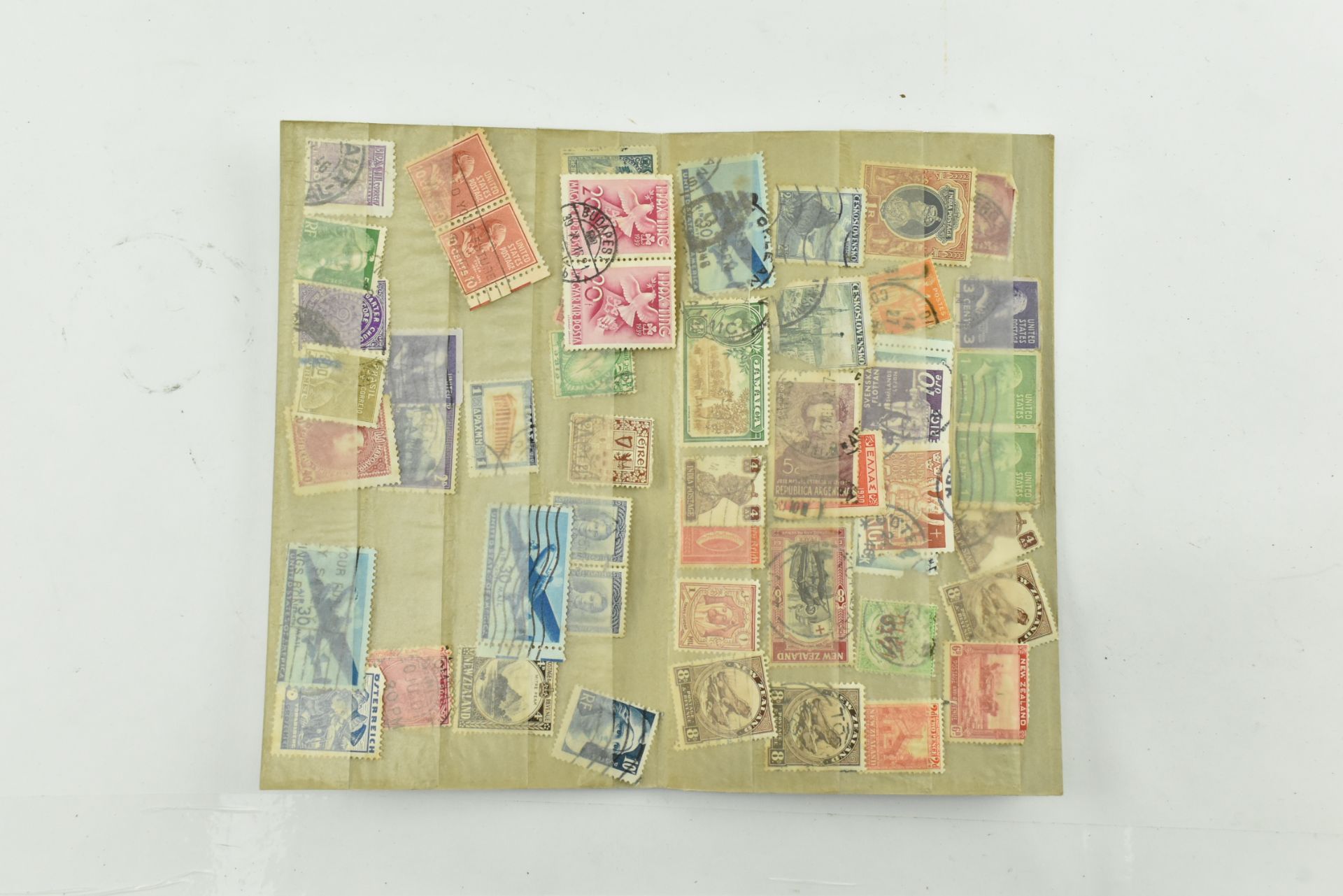 COLLECTION OF VICTORIAN GB & FOREIGN STAMPS - Bild 6 aus 12