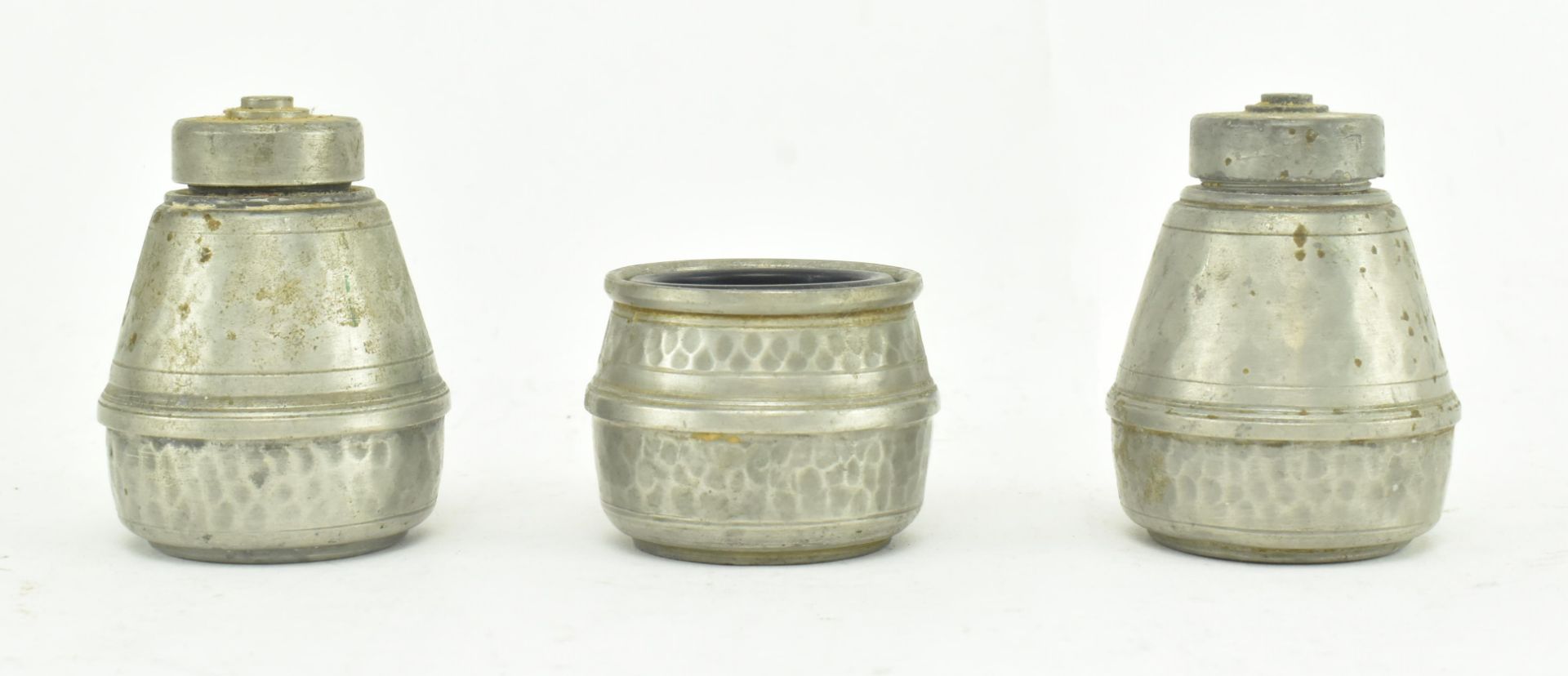 COLLECTION OF EARLY 20TH CENTURY PEWTER INCL. TANKARDS - Image 8 of 10