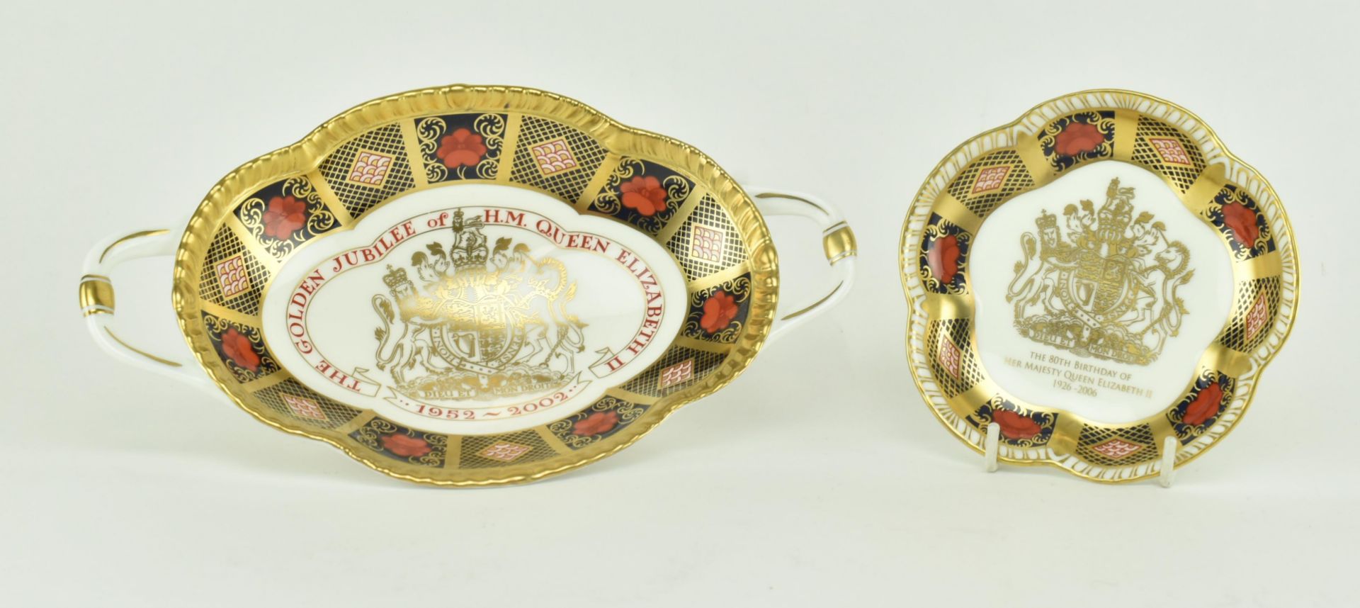 FOUR ROYAL CROWN DERBY ROYAL COMMEMORATIVE PIECES - Image 2 of 10