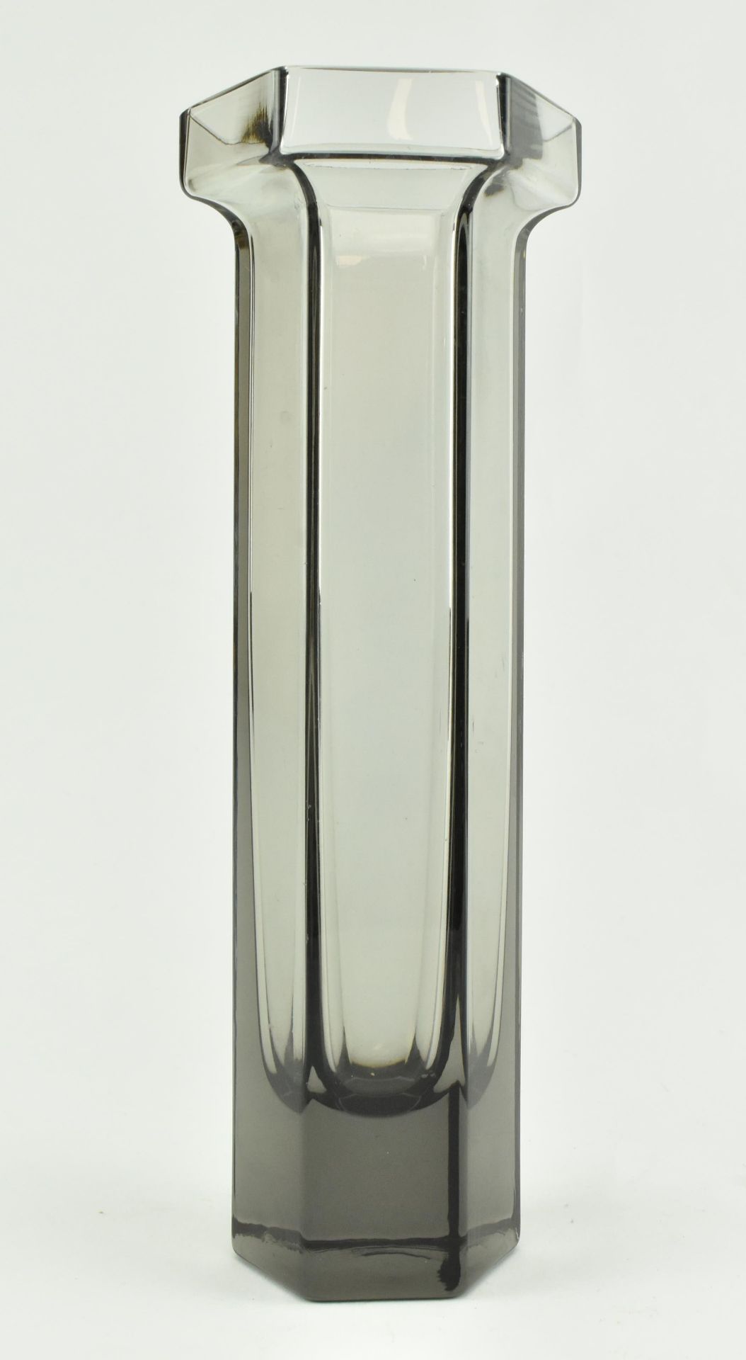 FRANK THROWER FOR WEDGWOOD - BRUTUS VASE IN SMOKED GREY