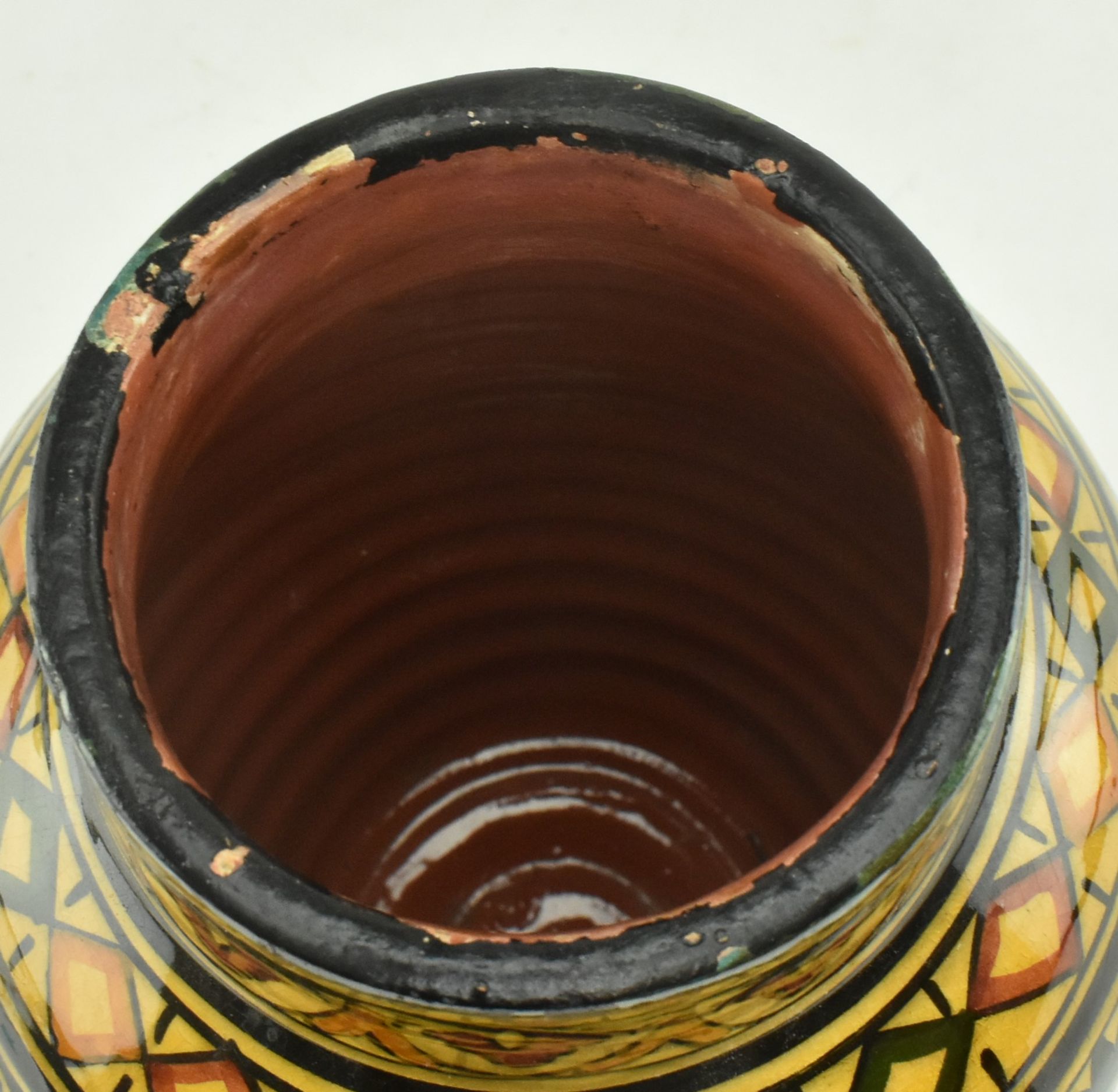 THREE ARABIC SOUVENIR CERAMIC STUDIO VASES, ALL SIGNED - Image 3 of 7