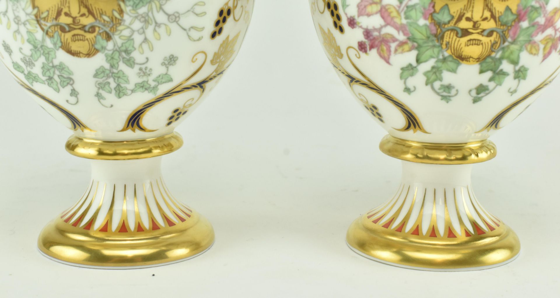 PAIR OF CONTEMPORARY ROYAL CROWN DERBY URNS / VASES - Image 6 of 7