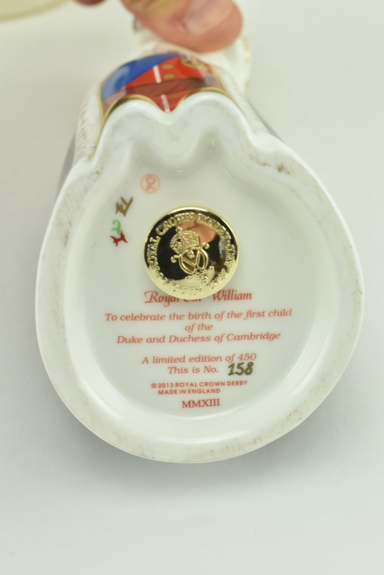 ROYAL CROWN DERBY - ROYAL CAT WILLIAM & CATHERINE PAPERWEIGHTS - Image 6 of 6