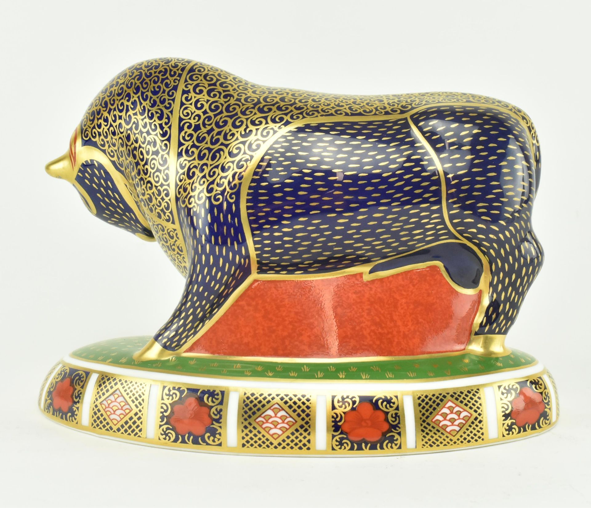 ROYAL CROWN DERBY - OLD IMARI BULL LARGE PAPERWEIGHT - Image 3 of 5