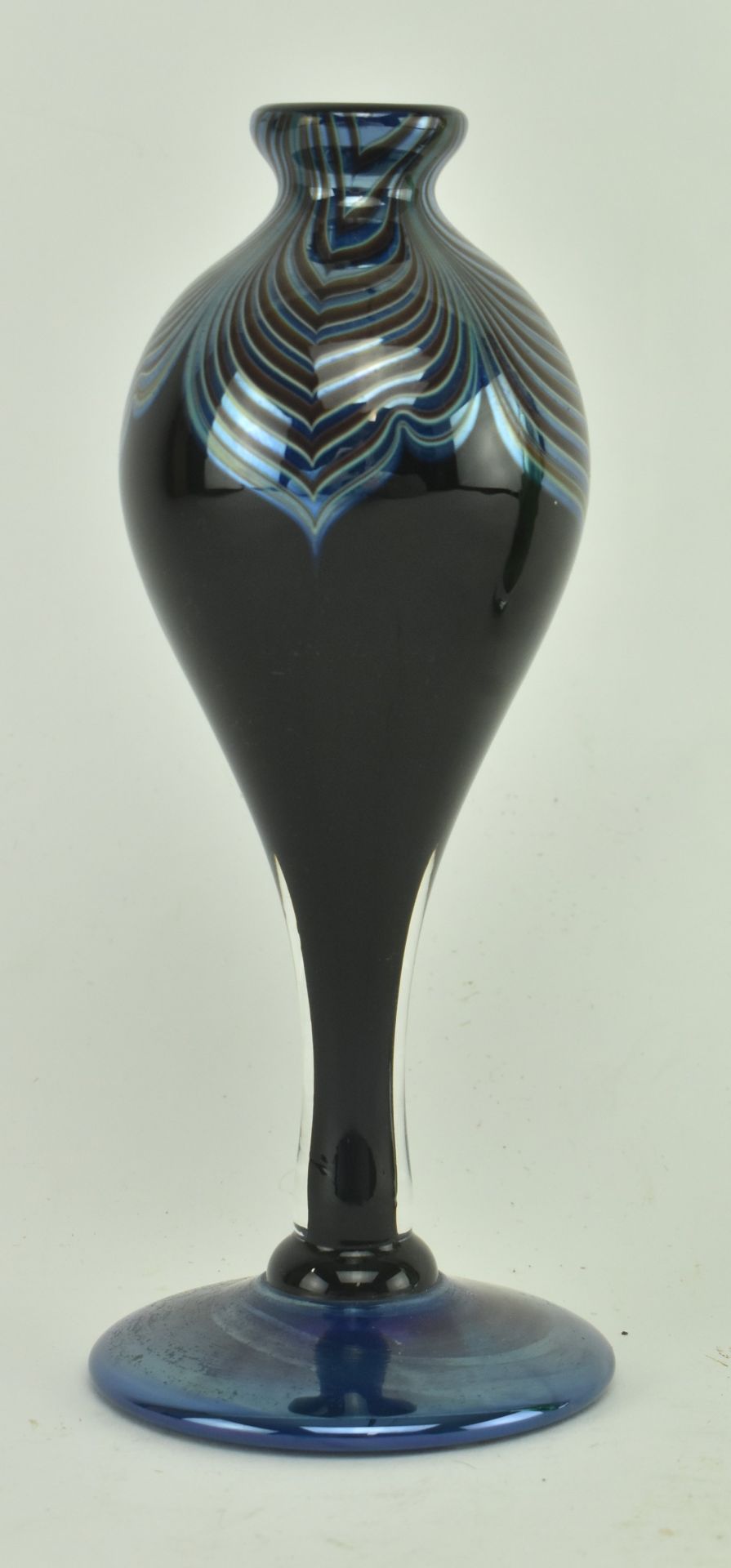 VINTAGE OKRA GLASS PERFUME BOTTLE & A KREATIV GREEN VASE - Image 2 of 9