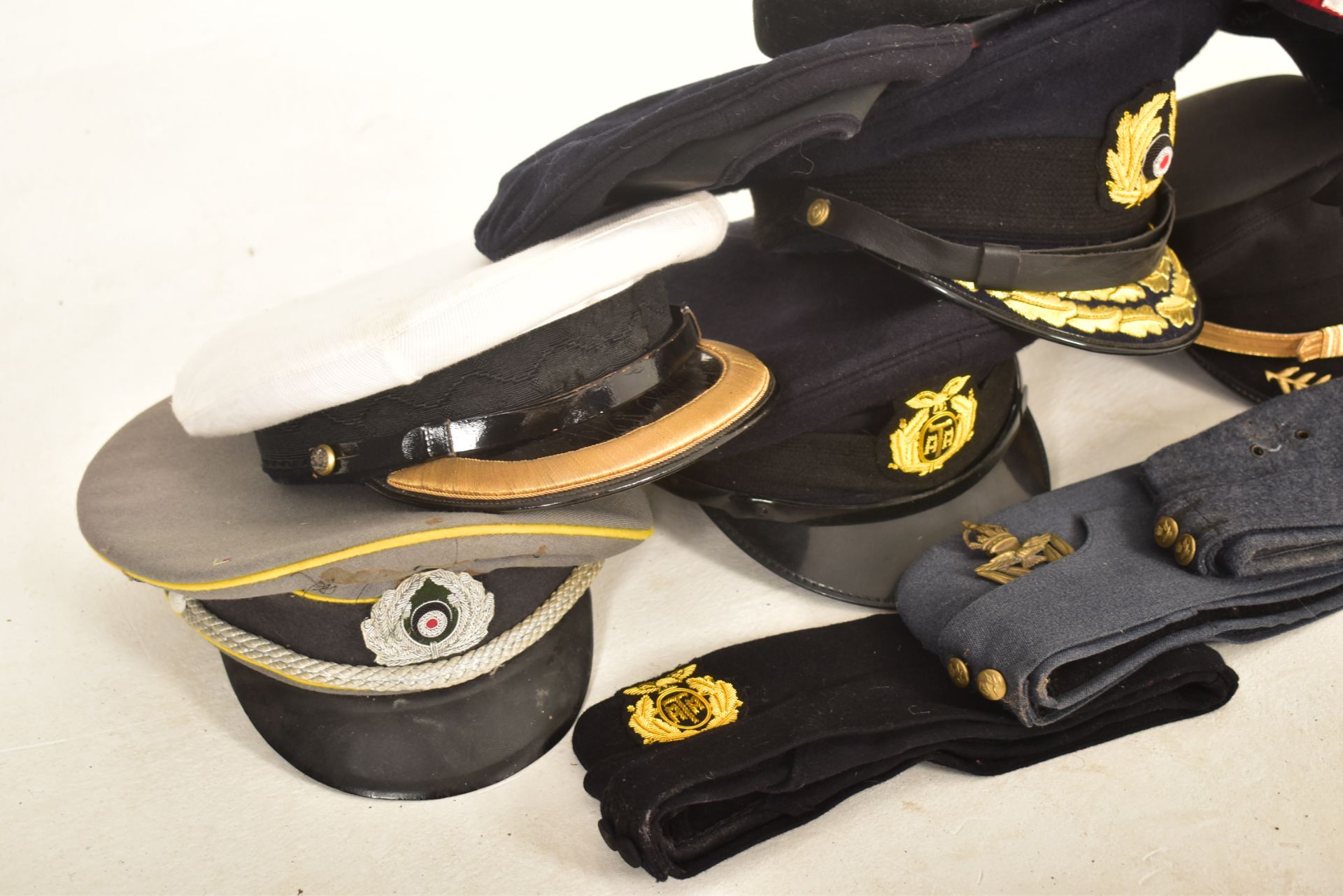 COLLECTION OF RE-ENACTMENT RAF / NAVY ARMY OFFICERS PEAK HATS - Image 2 of 5