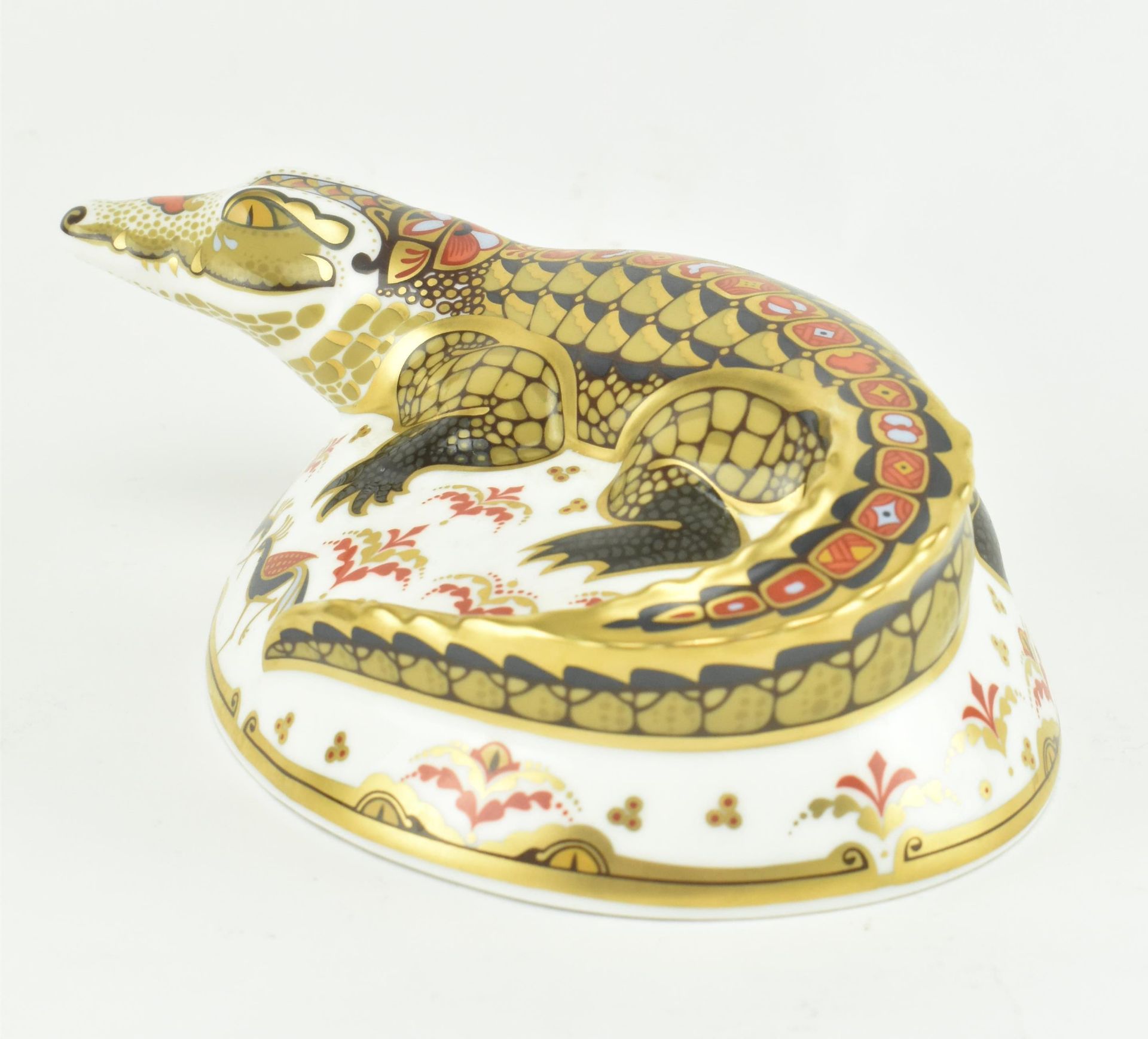 ROYAL CROWN DERBY - CROCODILE BONE CHINA PAPERWEIGHT - Image 2 of 5