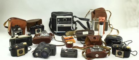 COLLECTION OF VINTAGE MID CENTURY CAMERAS & ACCESSORIES