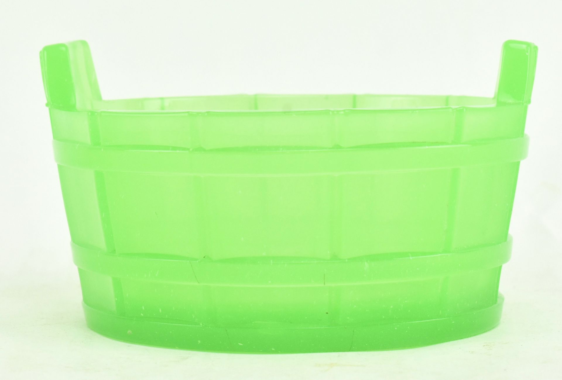 MID 19TH CENTURY URANIUM GLASS BUTTER DISH