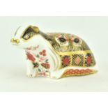 ROYAL CROWN DERBY - OLD IMARI BADGER BONE CHINA PAPERWEIGHT