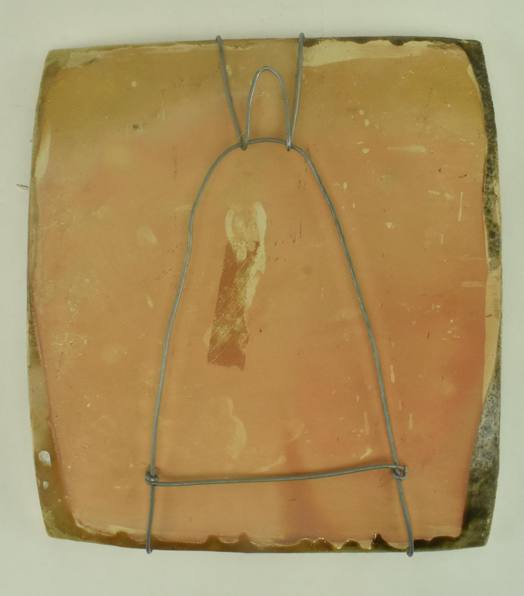 20TH CENTURY STUDIO POTTERY WALL CHARGER AFTER PICASSO - Image 3 of 3