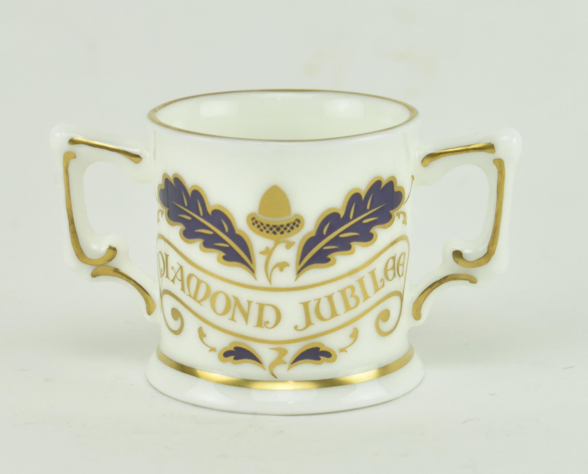 A COLLECTION OF ROYAL CROWN DERBY MINIATURE LOVING CUPS - Image 6 of 8