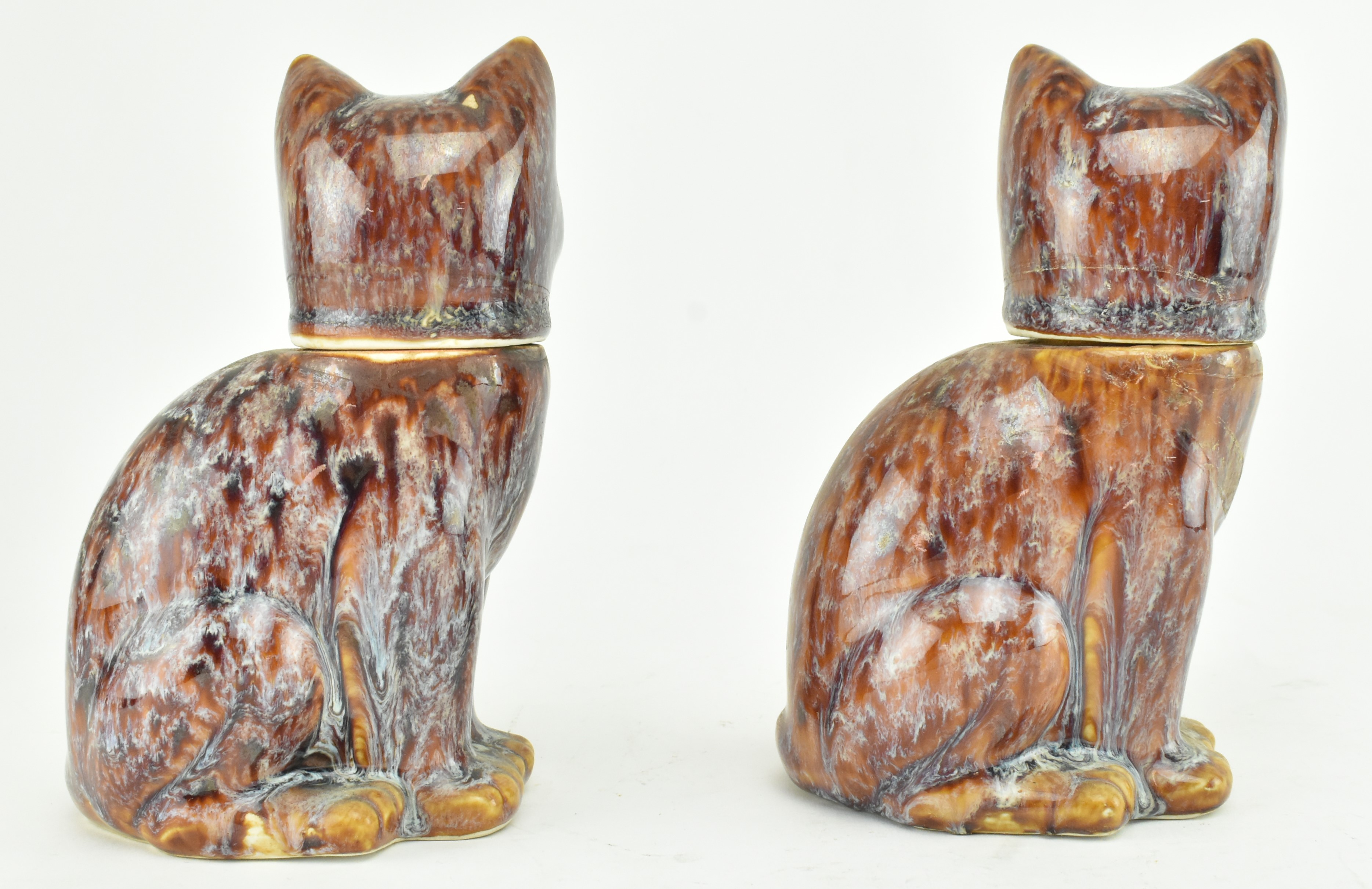 PAIR OF VINTAGE CERAMIC CAT SHAPED TEA CADDIES - Image 3 of 6