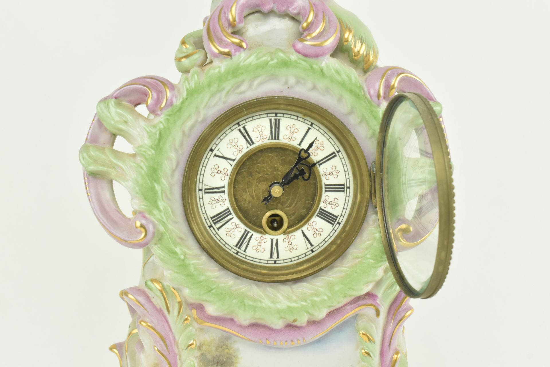 EARLY 20TH CENTURY MEISSEN STYLE PORCELAIN CLOCK - Image 6 of 8