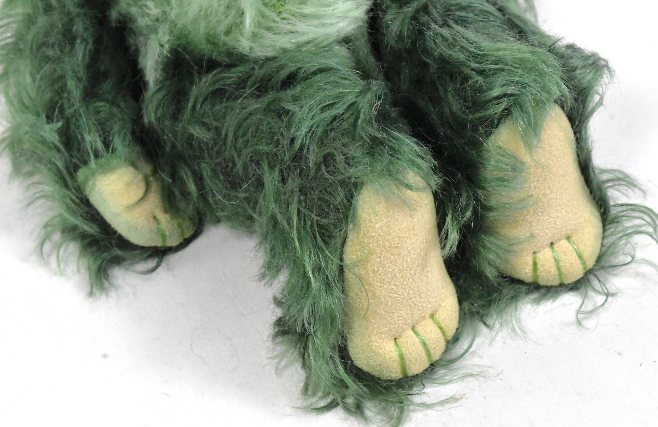 CHARLIE BEARS - MUSY PEA - LIMITED EDITION TEDDY BEAR - Image 5 of 5