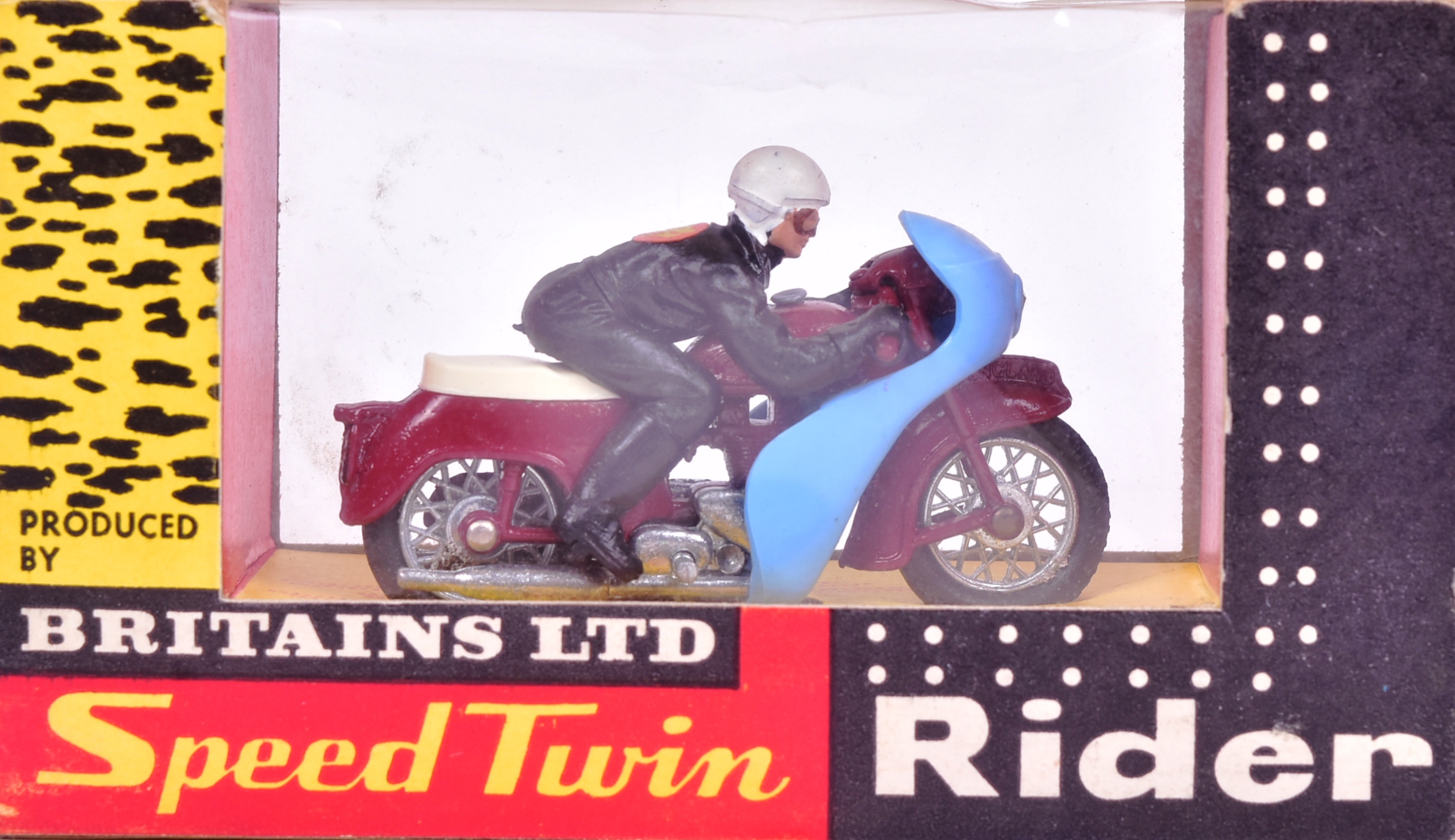 DIECAST - VINTAGE BRITAINS DIECAST MOTORCYCLES - Image 3 of 5