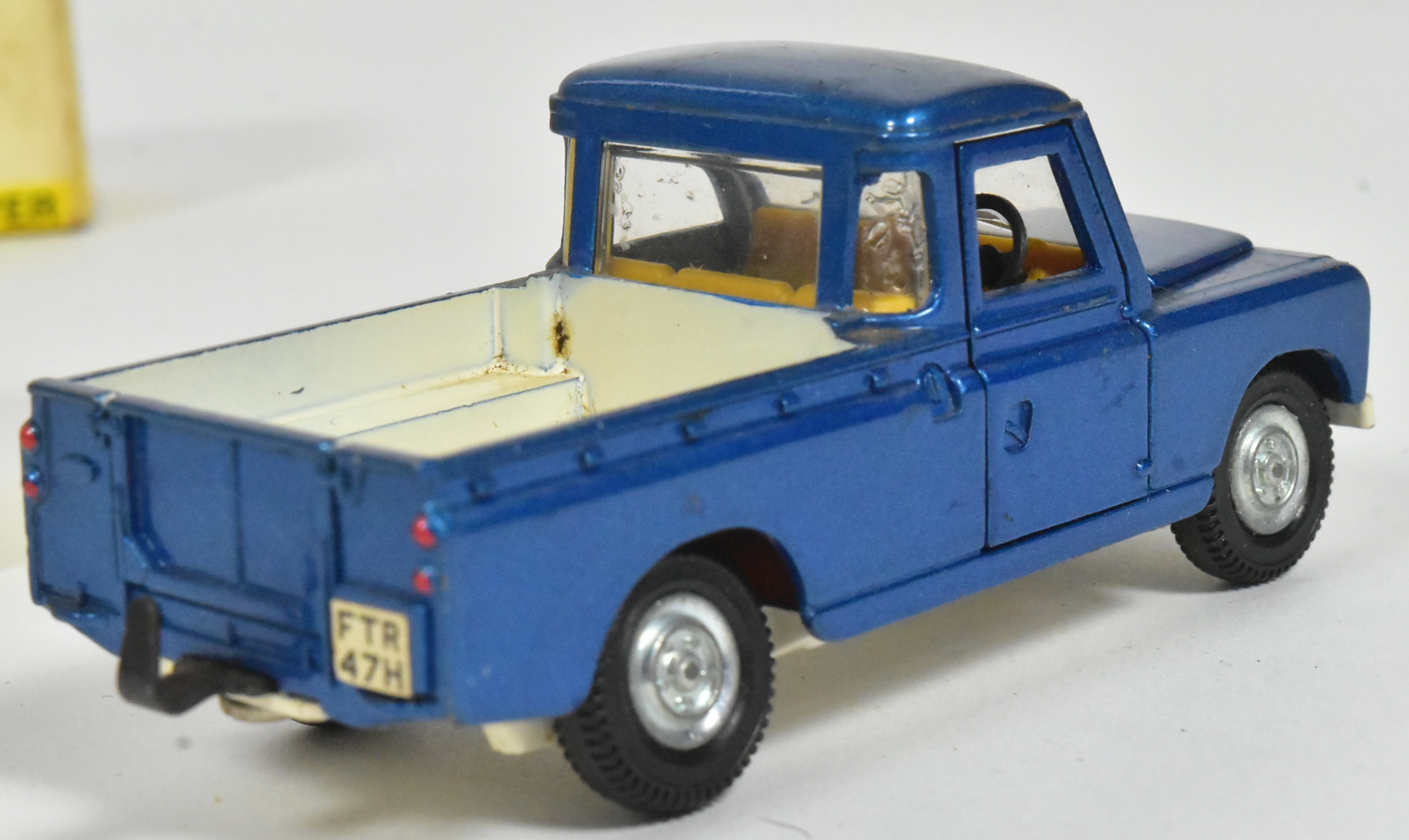 DIECAST - X3 VINTAGE CORGI TOYS DIECAST MODEL LAND ROVERS - Image 4 of 6