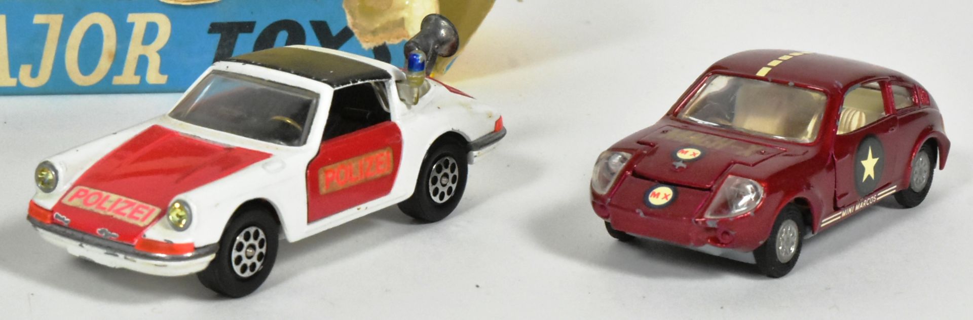 DIECAST - VINTAGE CORGI & OTHER DIECAST MODELS - Image 4 of 5