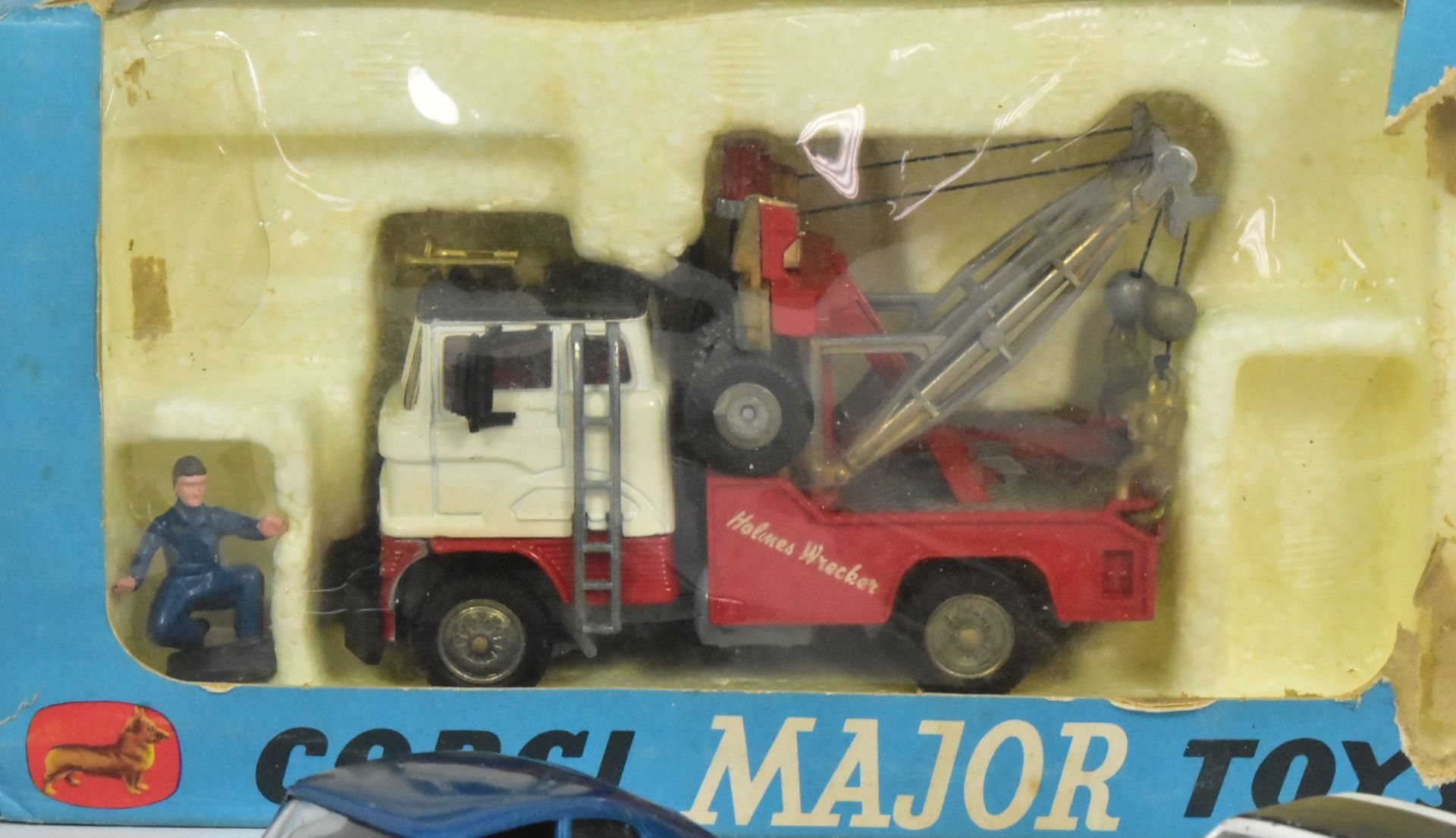 DIECAST - VINTAGE CORGI & OTHER DIECAST MODELS - Image 2 of 5